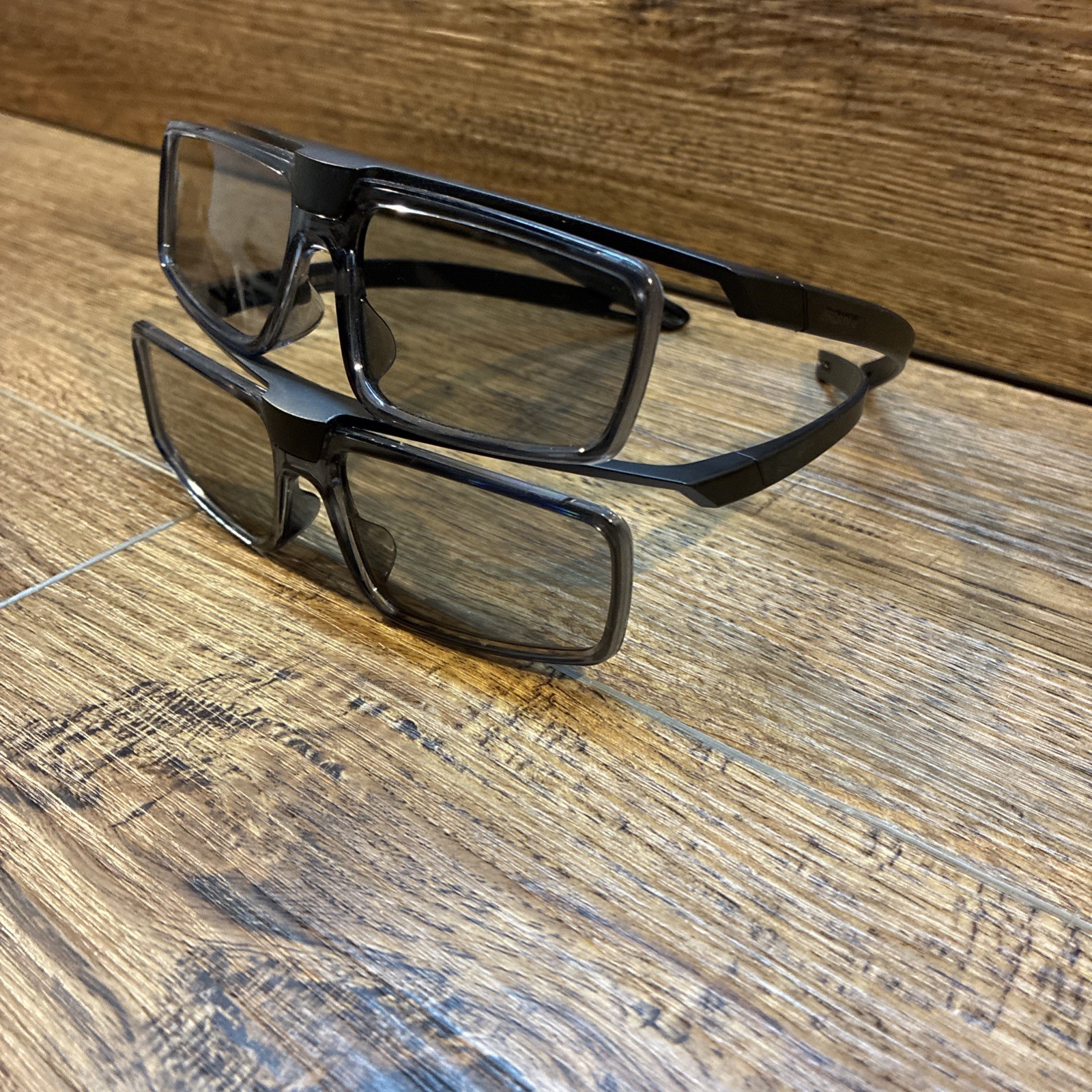 Sony TDG-500P Passive 3D Glasses Lot of 2 Black for Sony 3D TV
