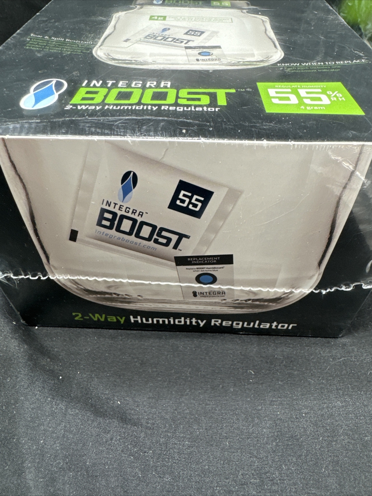 Integra Boost RH 55% 4gram 2-way Humidity Regulator 200 IW Retail Pack