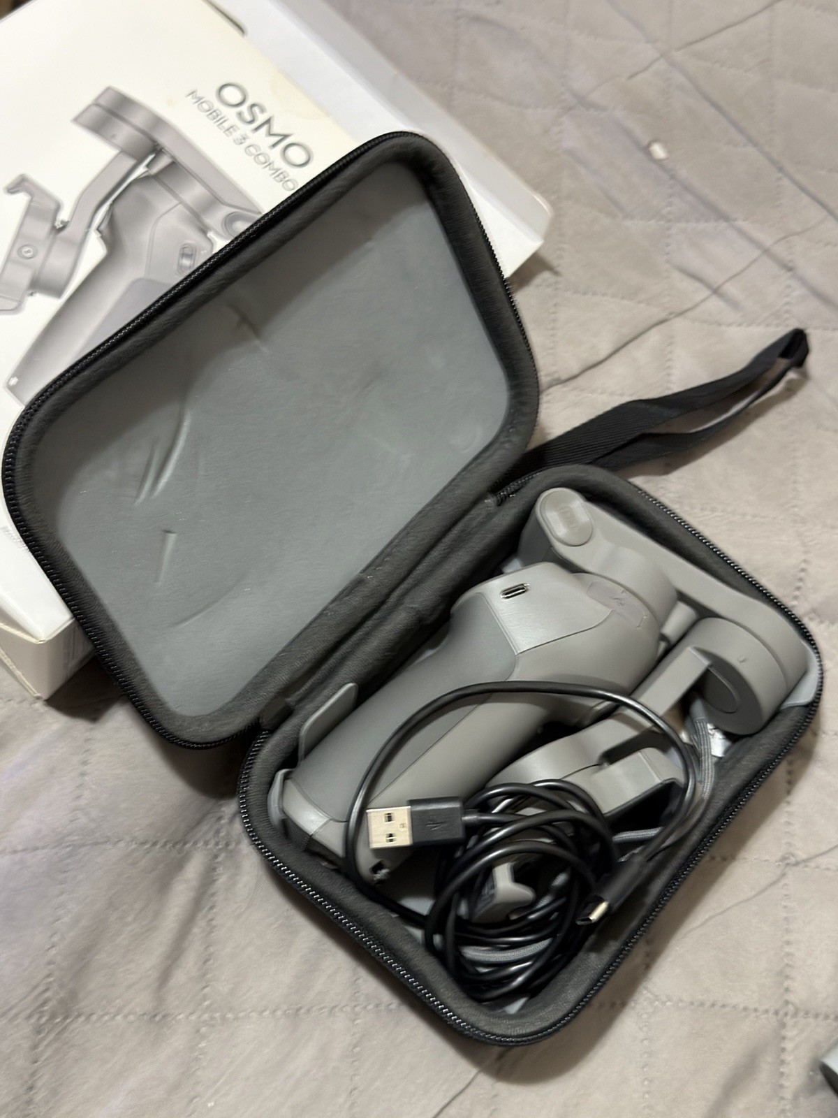 DJI Osmo Mobile 3 Combo Foldable Smartphone Gimbal Stabilizer w/ Case USB