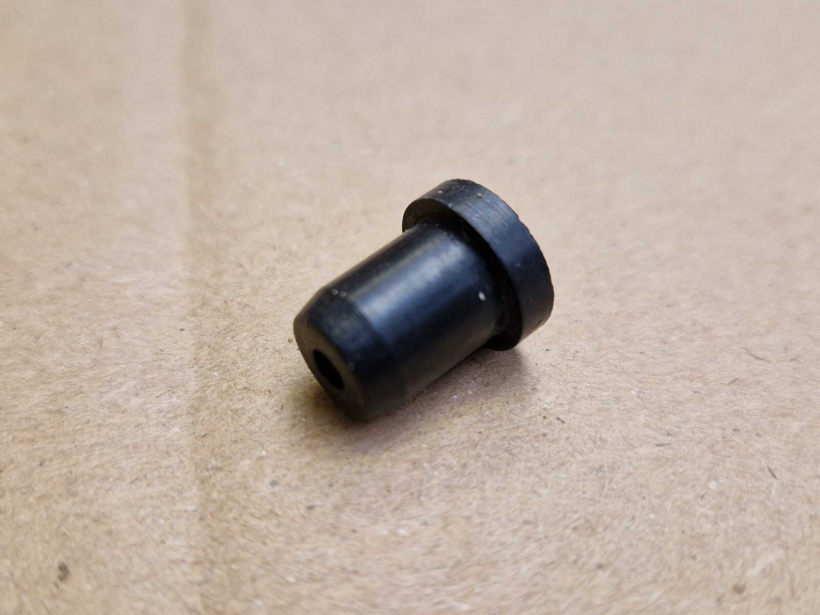 JAGUAR DAIMLER LOW COOLANT PROBE BUSH FITS XJ6 XJS DS420 C43221