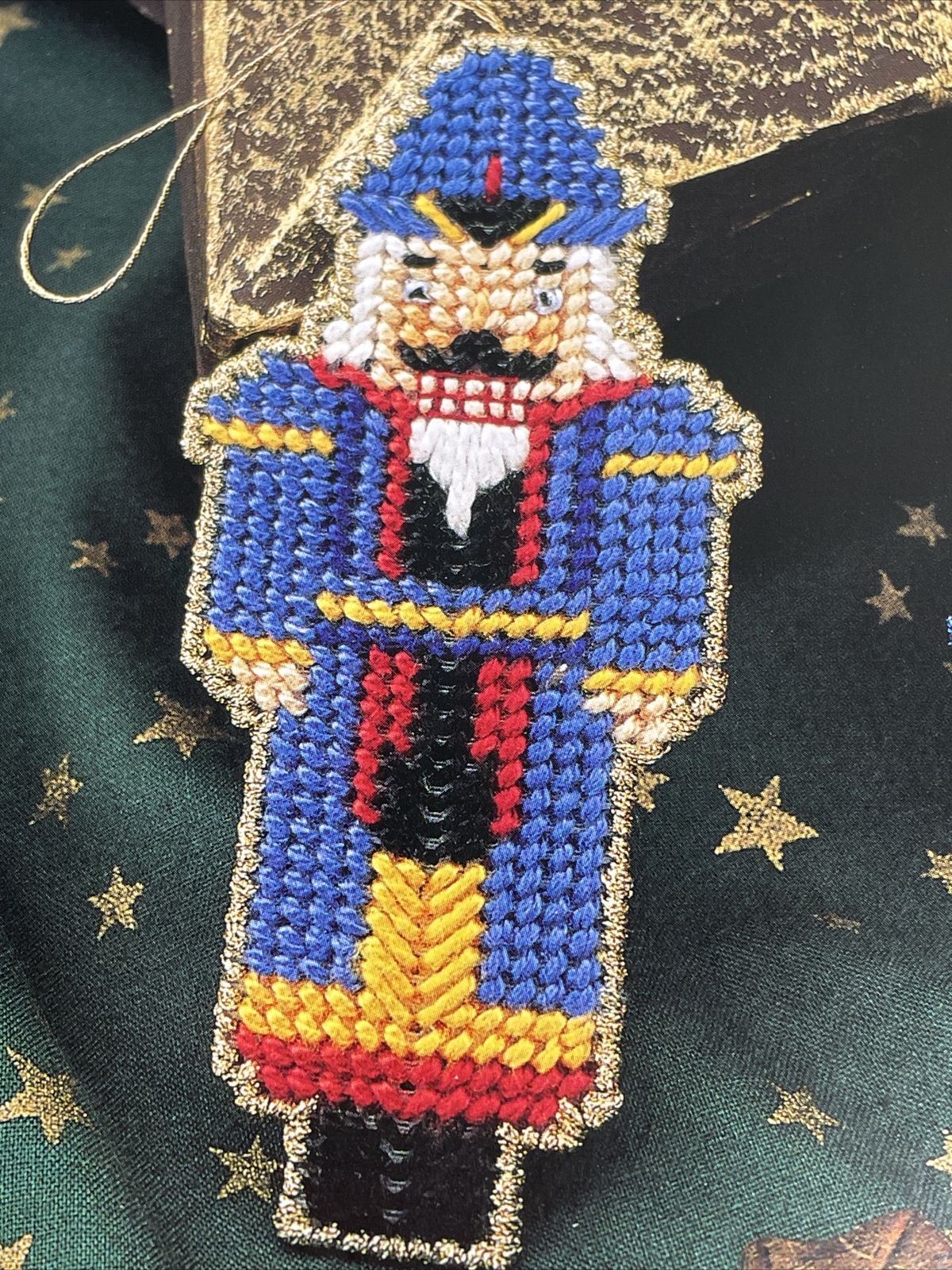 Annie's Attic Nostalgic Ornaments Nutcracker Folk Dancer Plastic Canvas Pattern