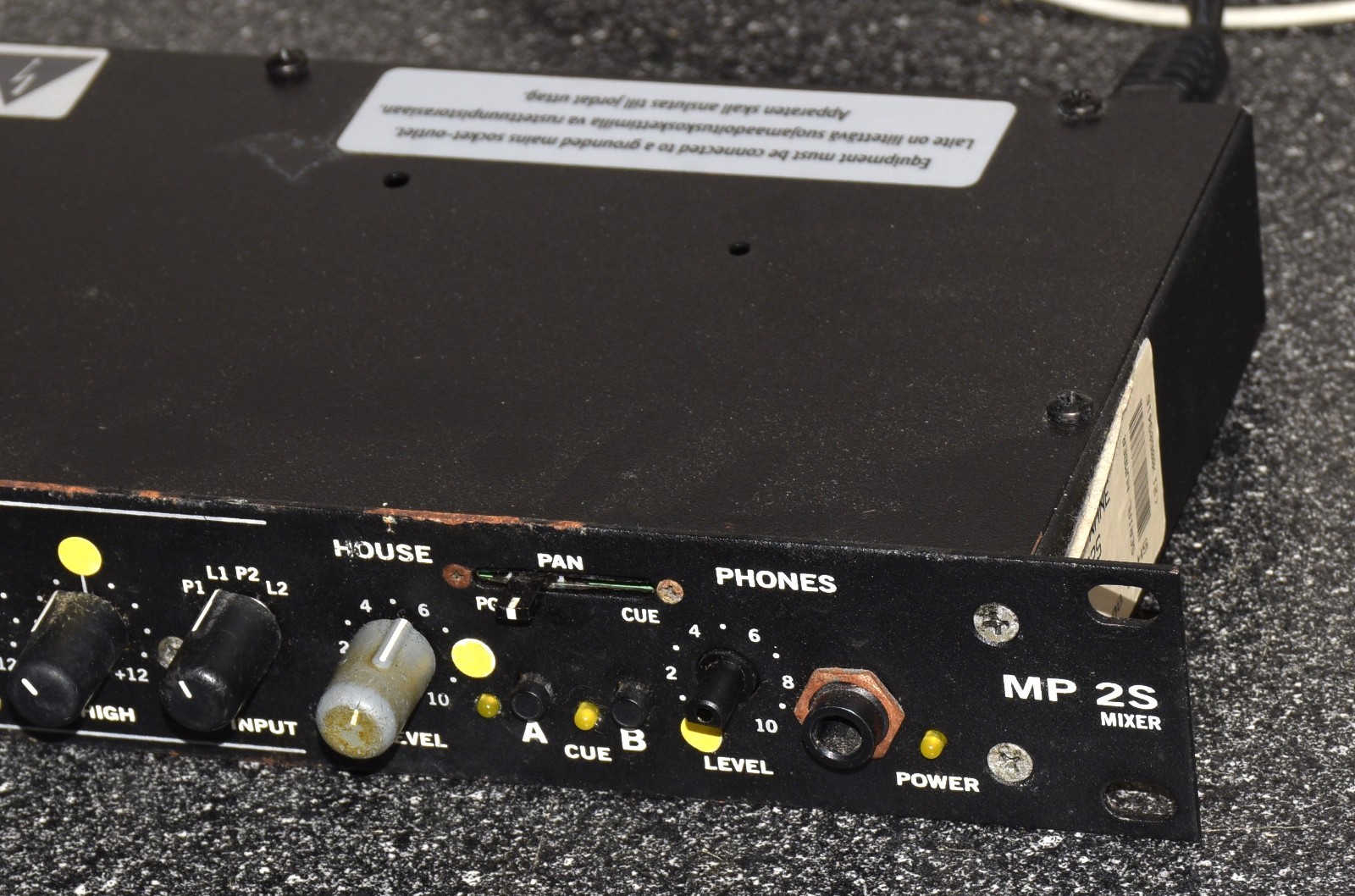 RANE MP 2S SINGLE SPACE RACK MOUNT MIXER MP2S
