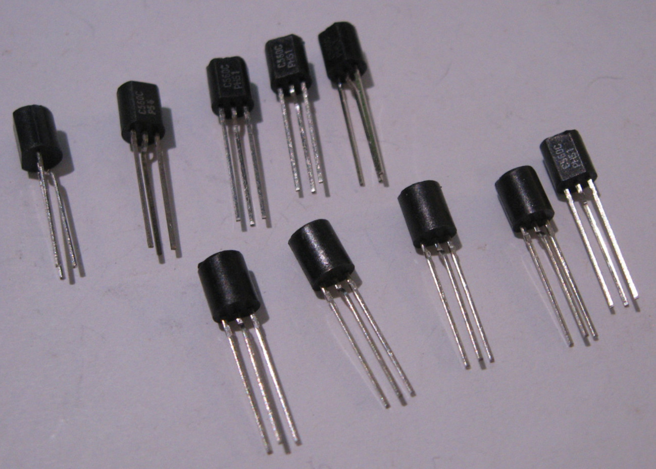 2SC560C Silicon Si NPN Transistor C560C 2SC560 C560 ECG128 - NOS Qty 10