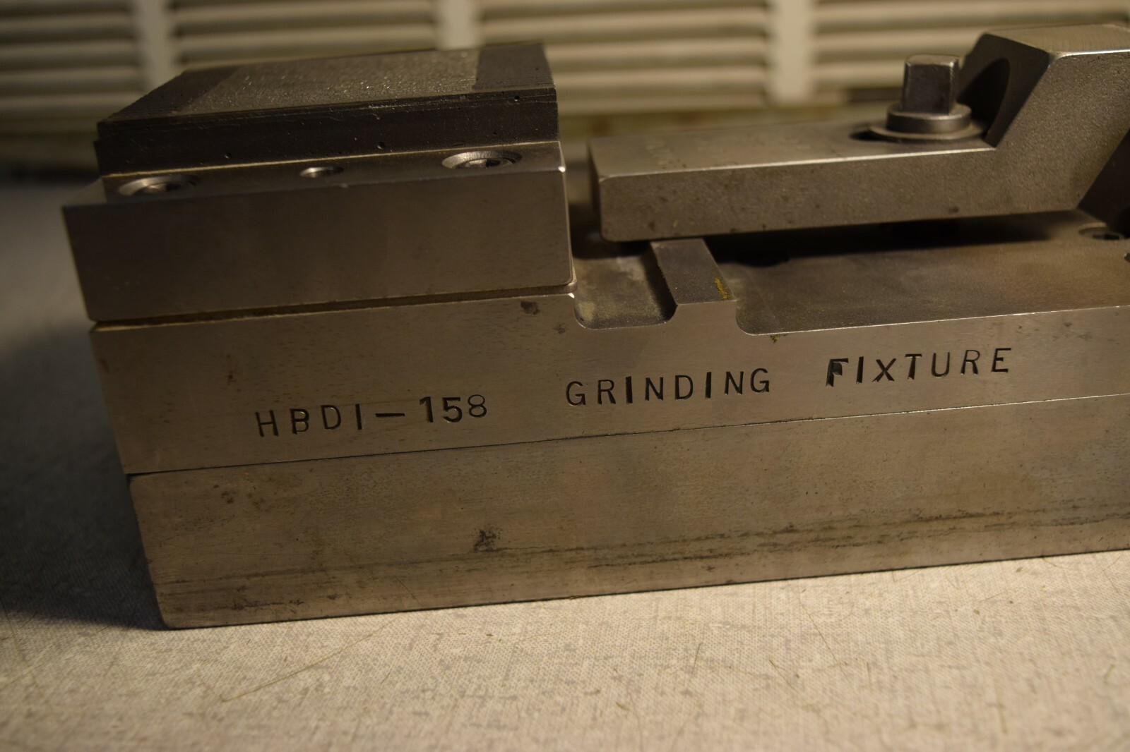 Engic Corp. Grinding Fixture HS-5866