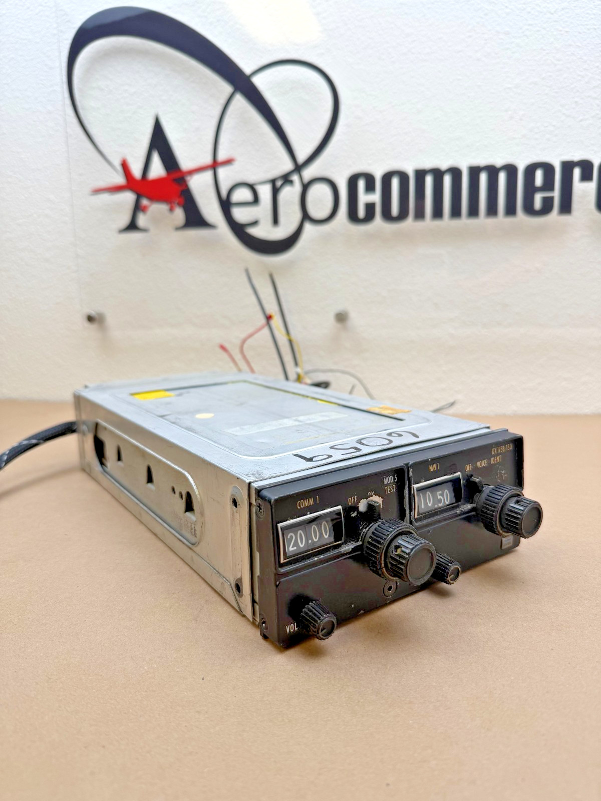 King Radio Nav/Comm System + Tray/Connectors P/N: 069-1019-00 (0000B)