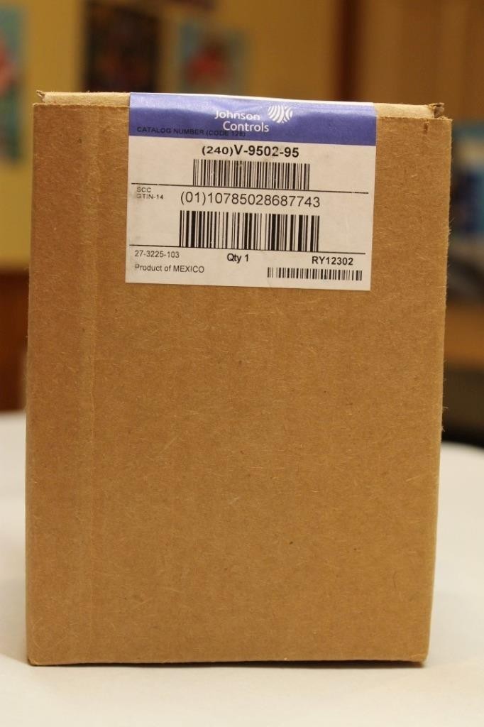 Johnson Controls V-9502-95 Pneumatic Damper Actuator Positioner NEW ^