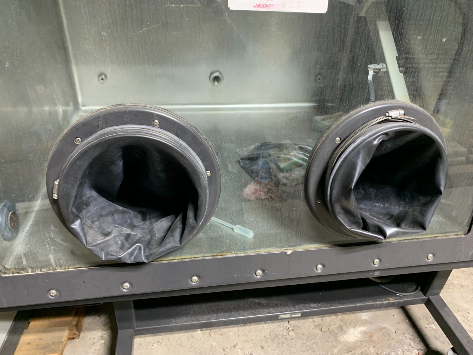 Labconco Controlled Atmosphere Glove Box Model 5080100