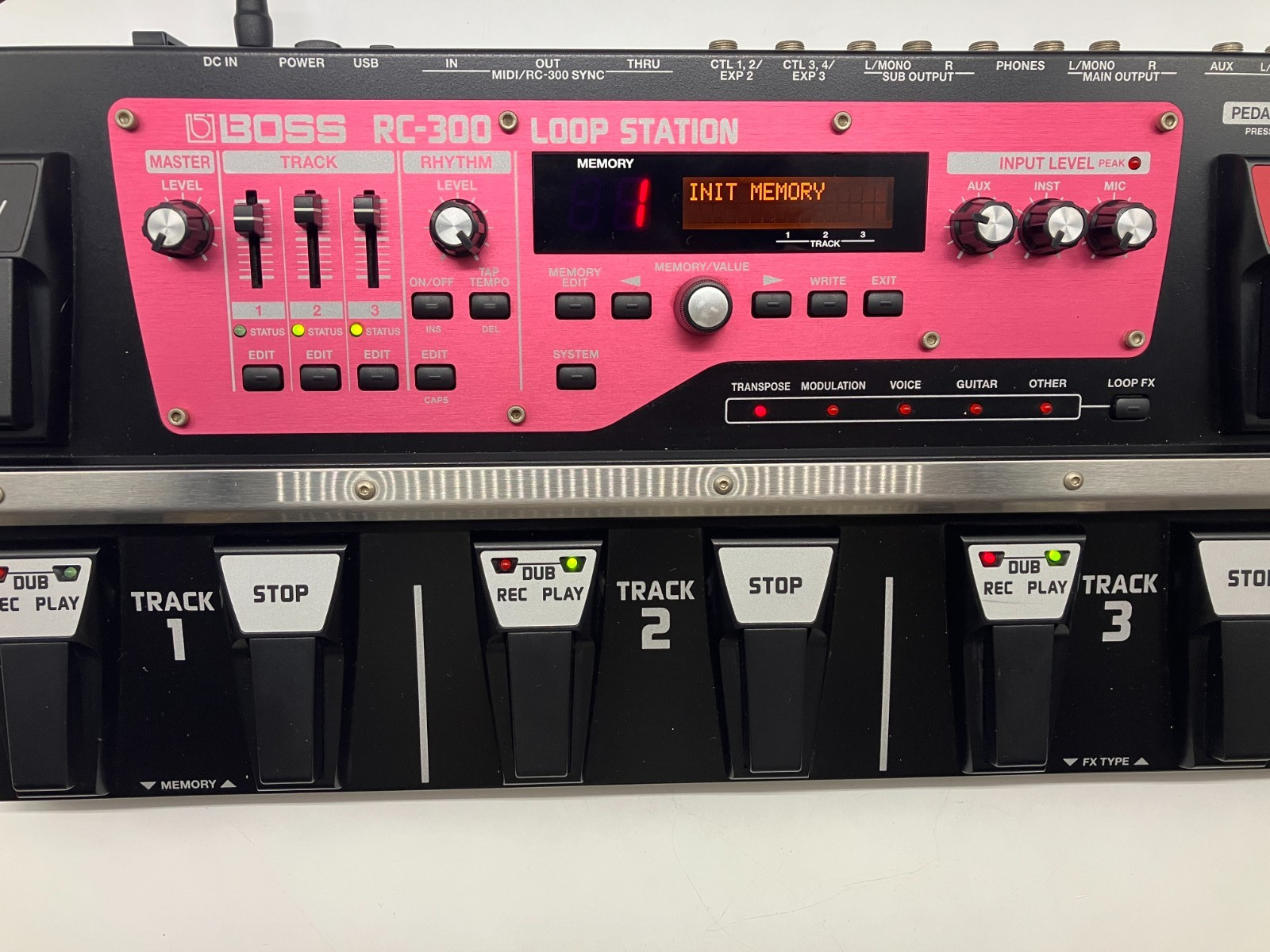Boss RC-300 Loop Station 2011 w/Adapter Working Z1B2397
