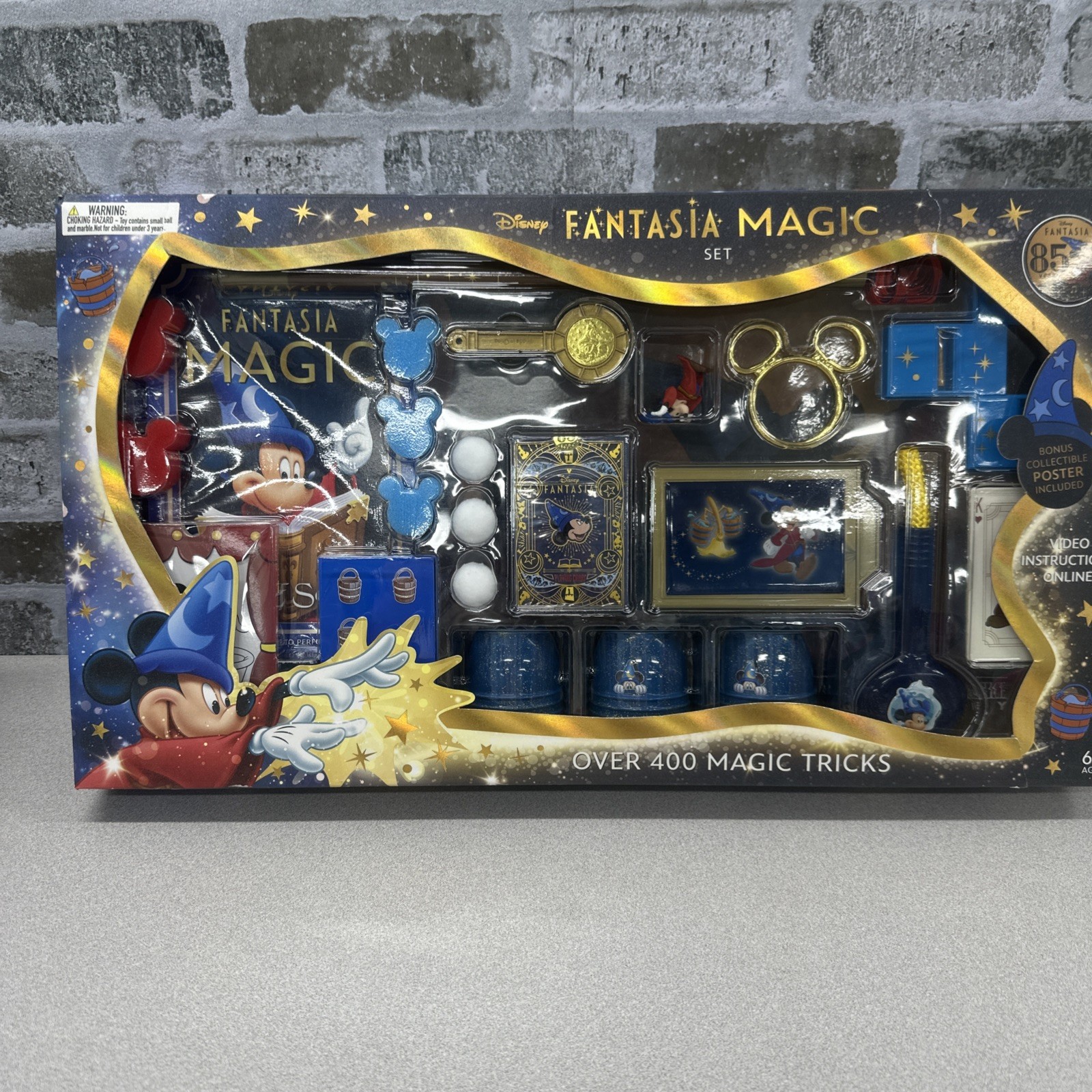 Disney Fantasia Magic Set Mickey Mouse Over 400 Tricks Kids 6+ Plus Bonus Poster