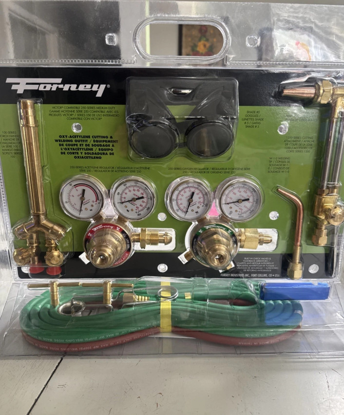 Forney Industries Oxy & Acet Medium Duty Welding And Cutting Kit Brand New!!