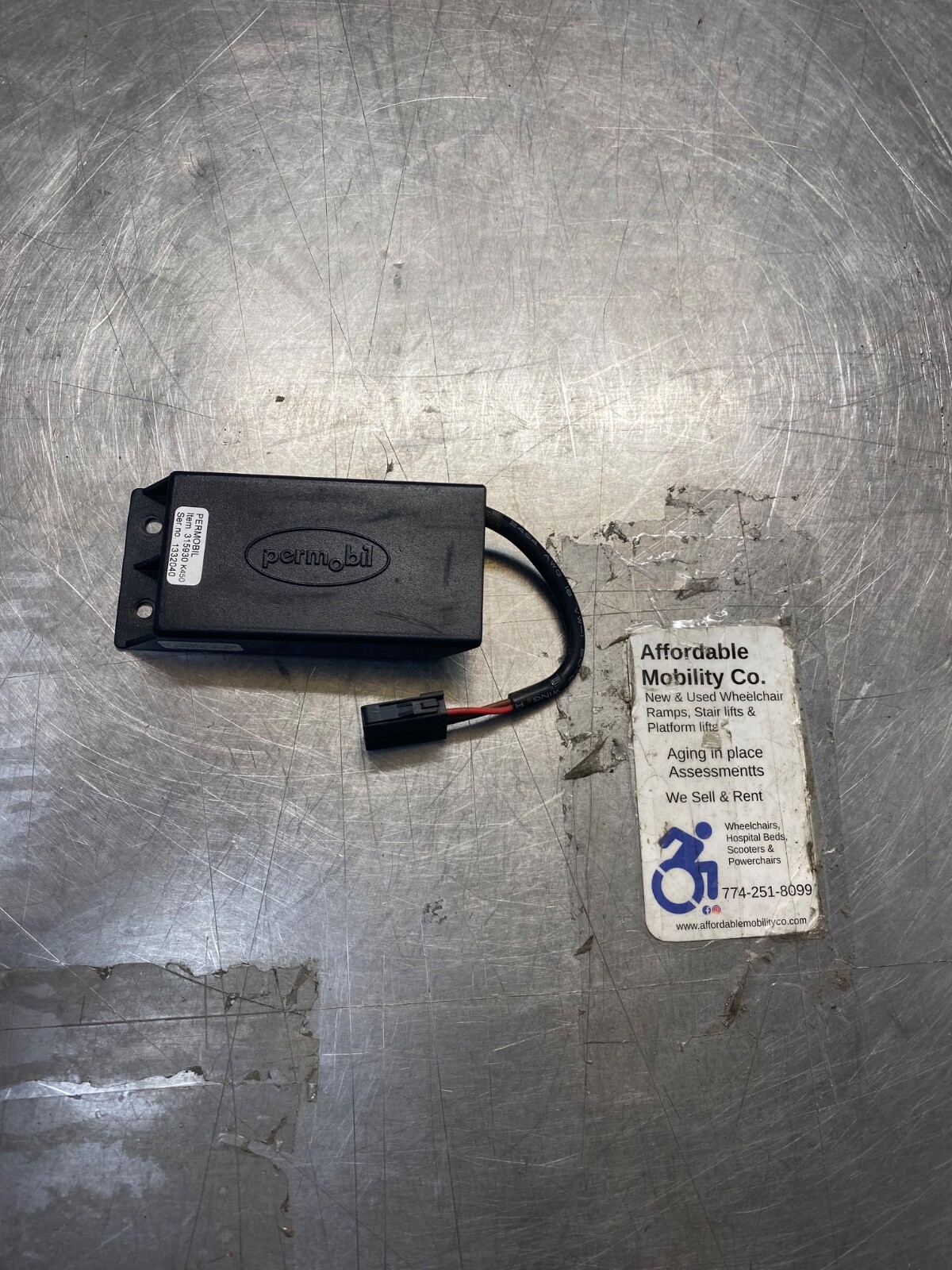 Permobil Elevate Control Box for Power Wheelchair Item 315930 (cables/wires #117