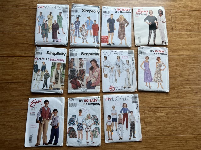 NEW MCCALL SIMPLICITY MEN WOMEN TEENS MULTIPLE SIZES  11 PATTERNS  TO CHOOSE