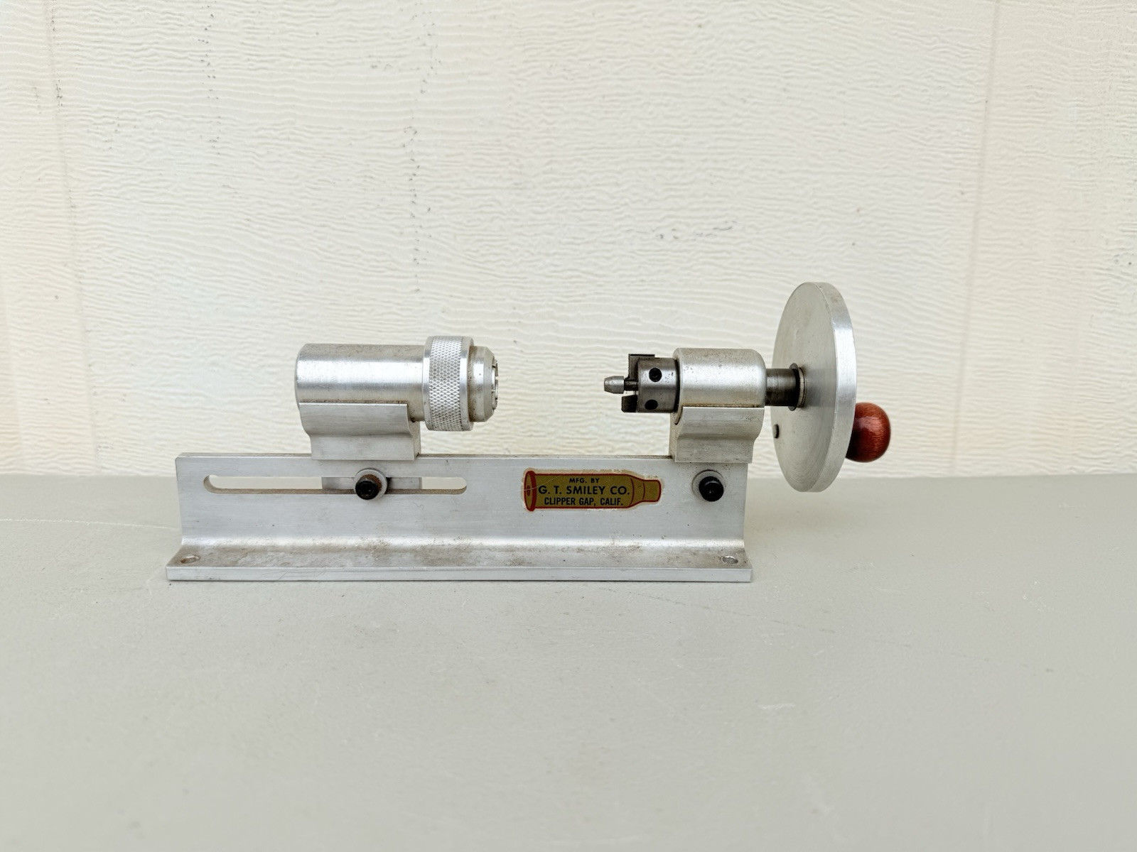 GT SMILEY CARTRIDGE CASE TRIMMER Bench Tool Bullet