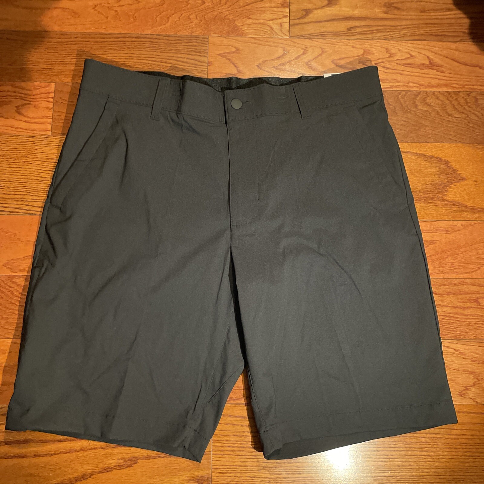 NWT Mens George Solid Black Flat Front Stretch Utility Shorts Size 42