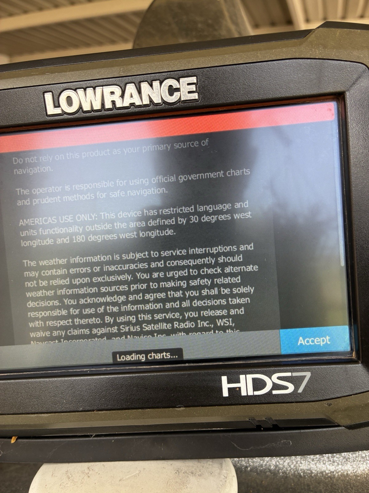Lowrance HDS 7