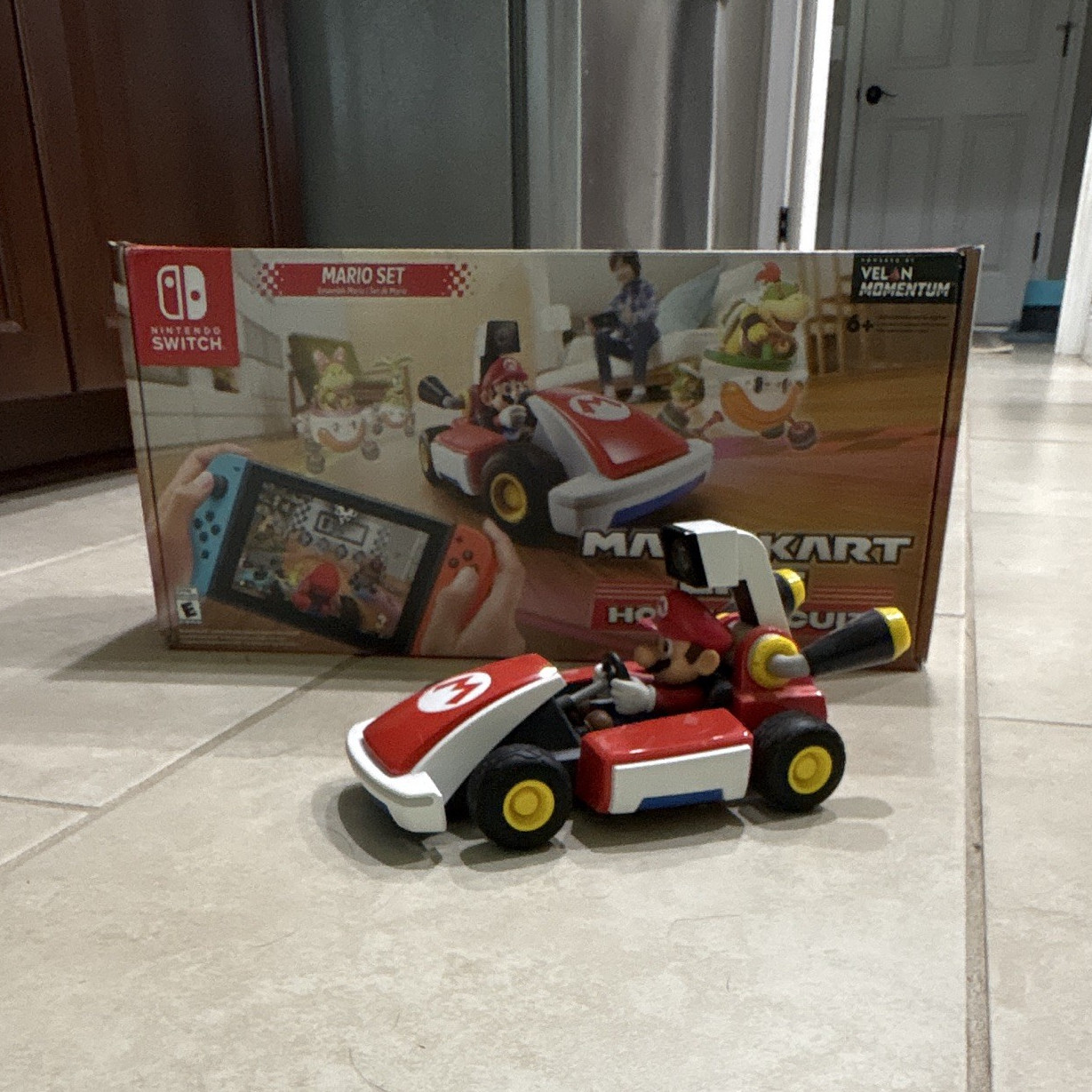 Nintendo Switch Mario Kart Live Home Circuit Mario Set Kart + Gates