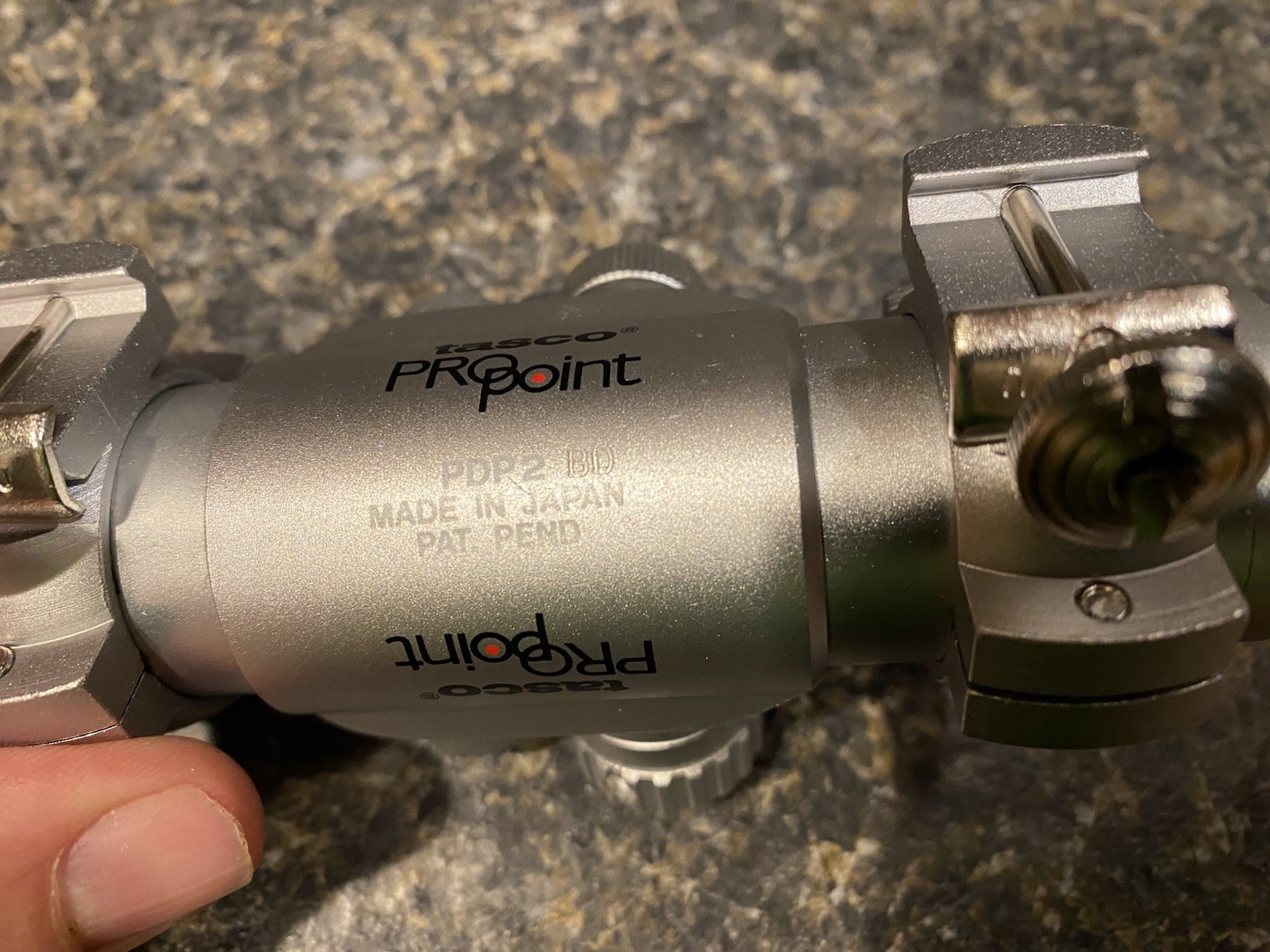 Tasco PDP2 Pro Point 2 Red Dot Scope 30mm Rings Used