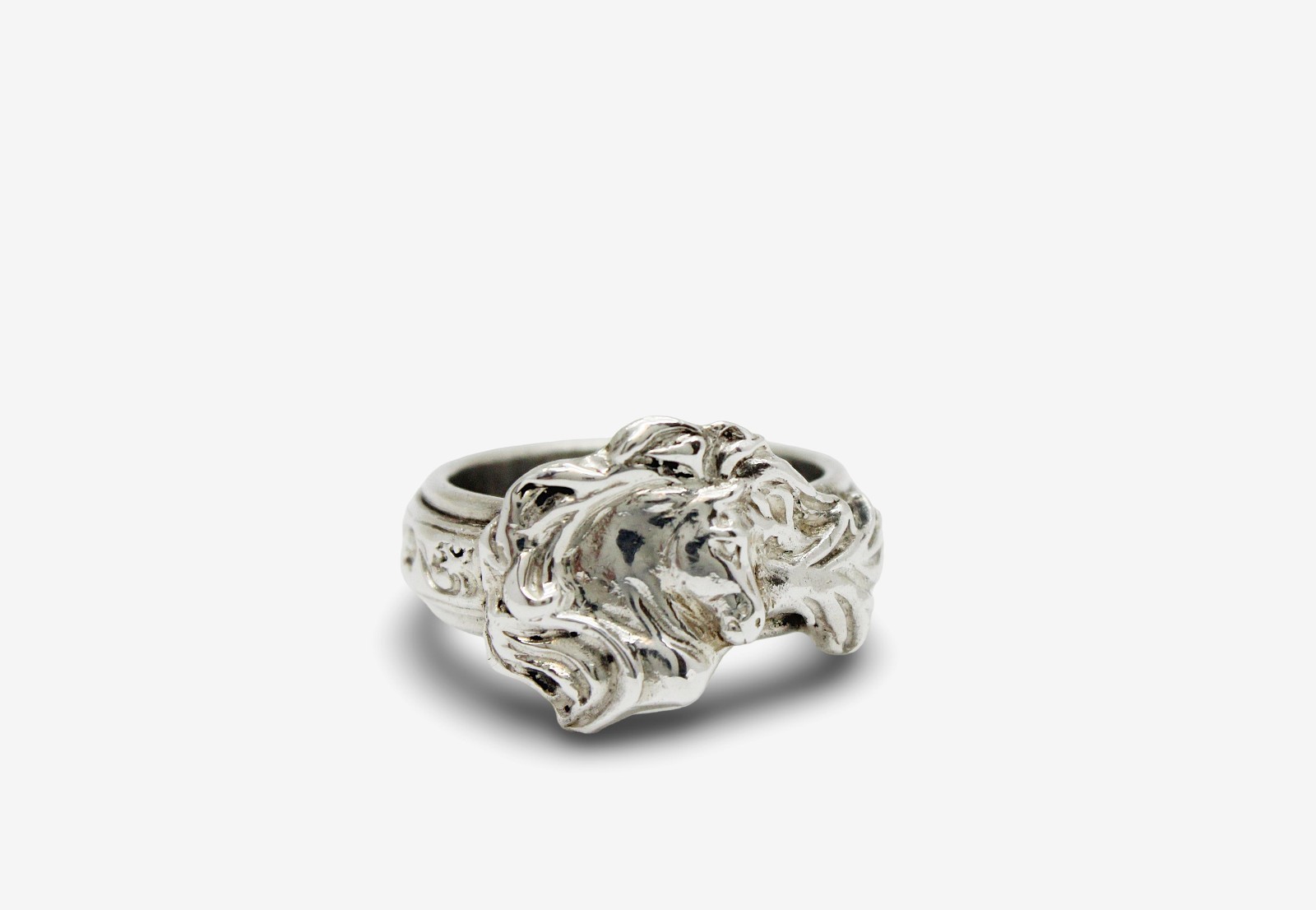 .999 Silver Flowing Mane Sculptural Horse Head Motif Ring 14.5 Grams-Size 10.5