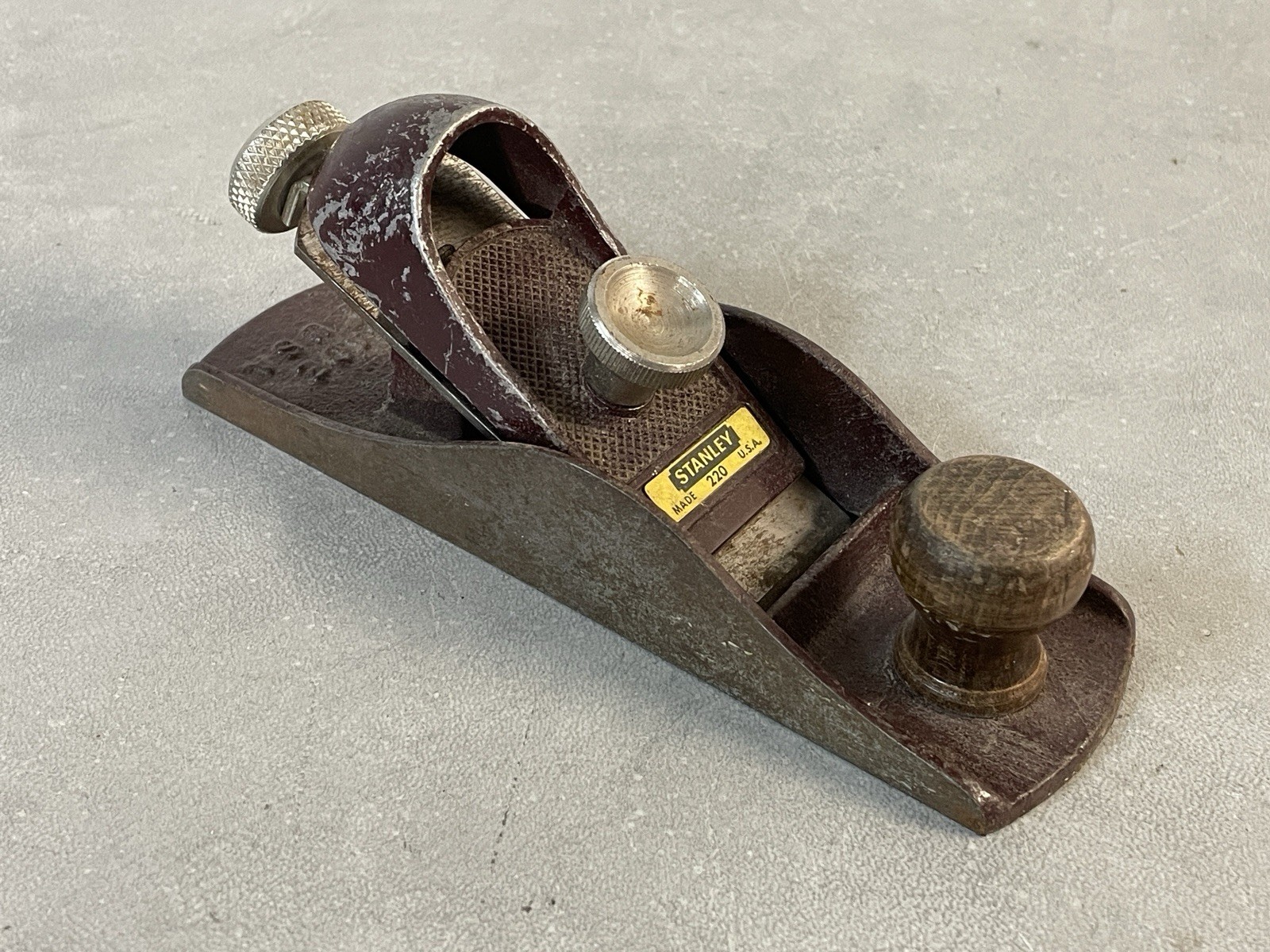 Vintage Stanley 220 Block Plane 7" Long 2” Wide