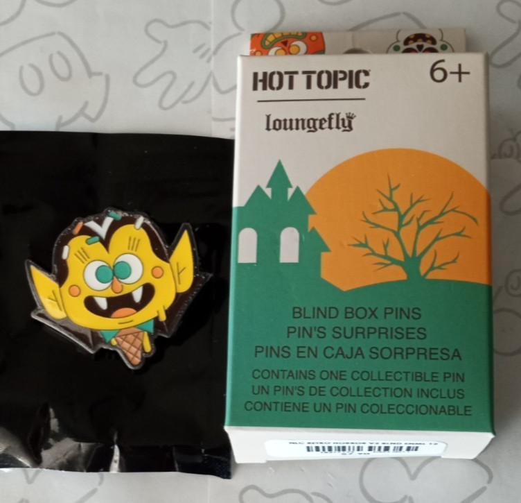 Retro Horror Dracula Cone Version 2 Blind Box Mystery Pin 2022 Loungefly