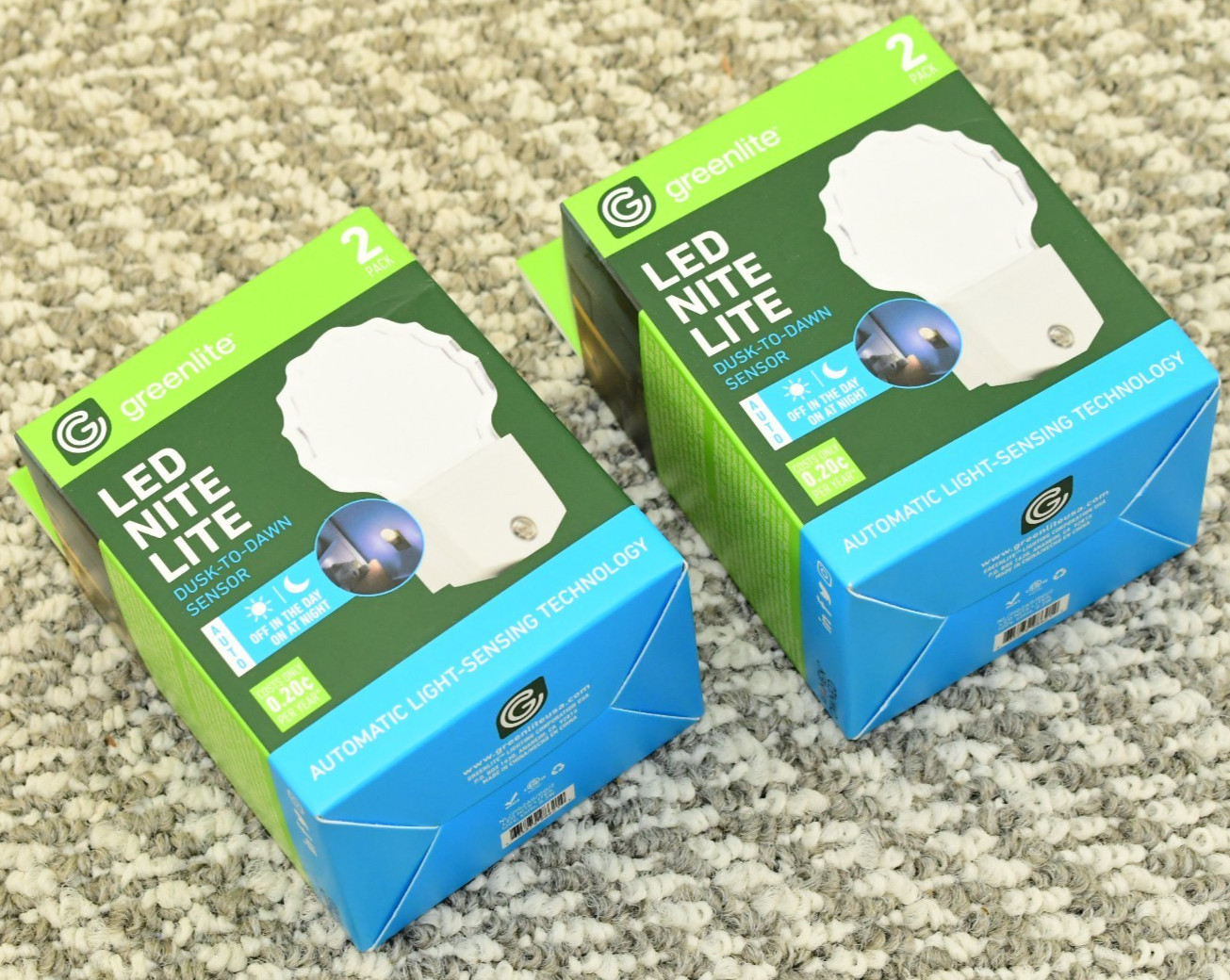 (4 Total) - Greenlite LED NIGHT LIGHTS DUSK 2 DAWN SENSOR