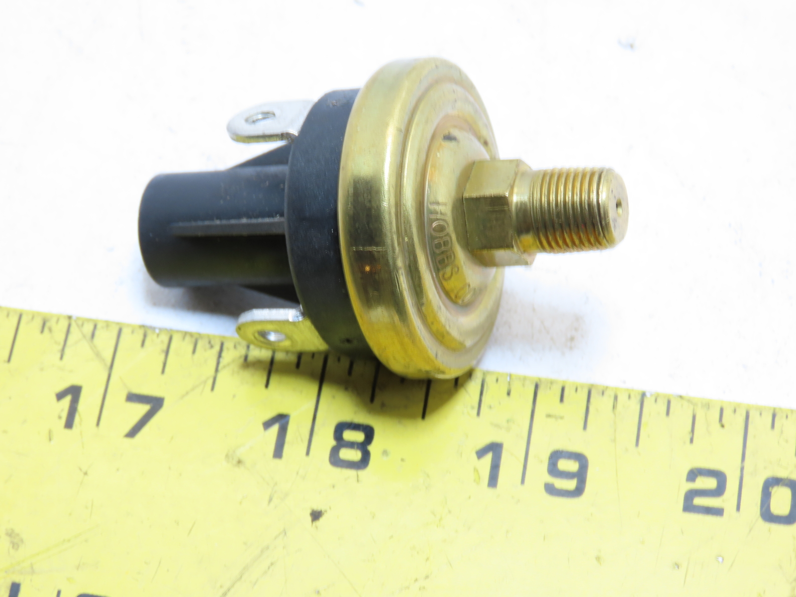NAPA BALKAMP 1/8" NPT LOW PRESSURE SWITCH 701-1575
