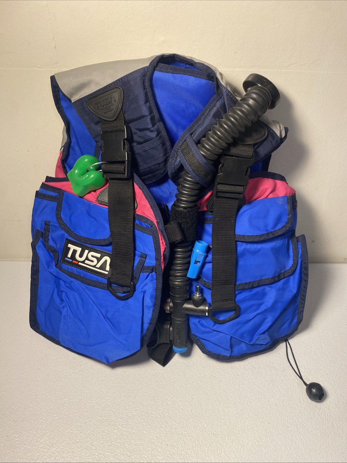 Tusa Scuba Diving Snorkeling Vest Jacket Small Royal Blue & Pink Great Condition