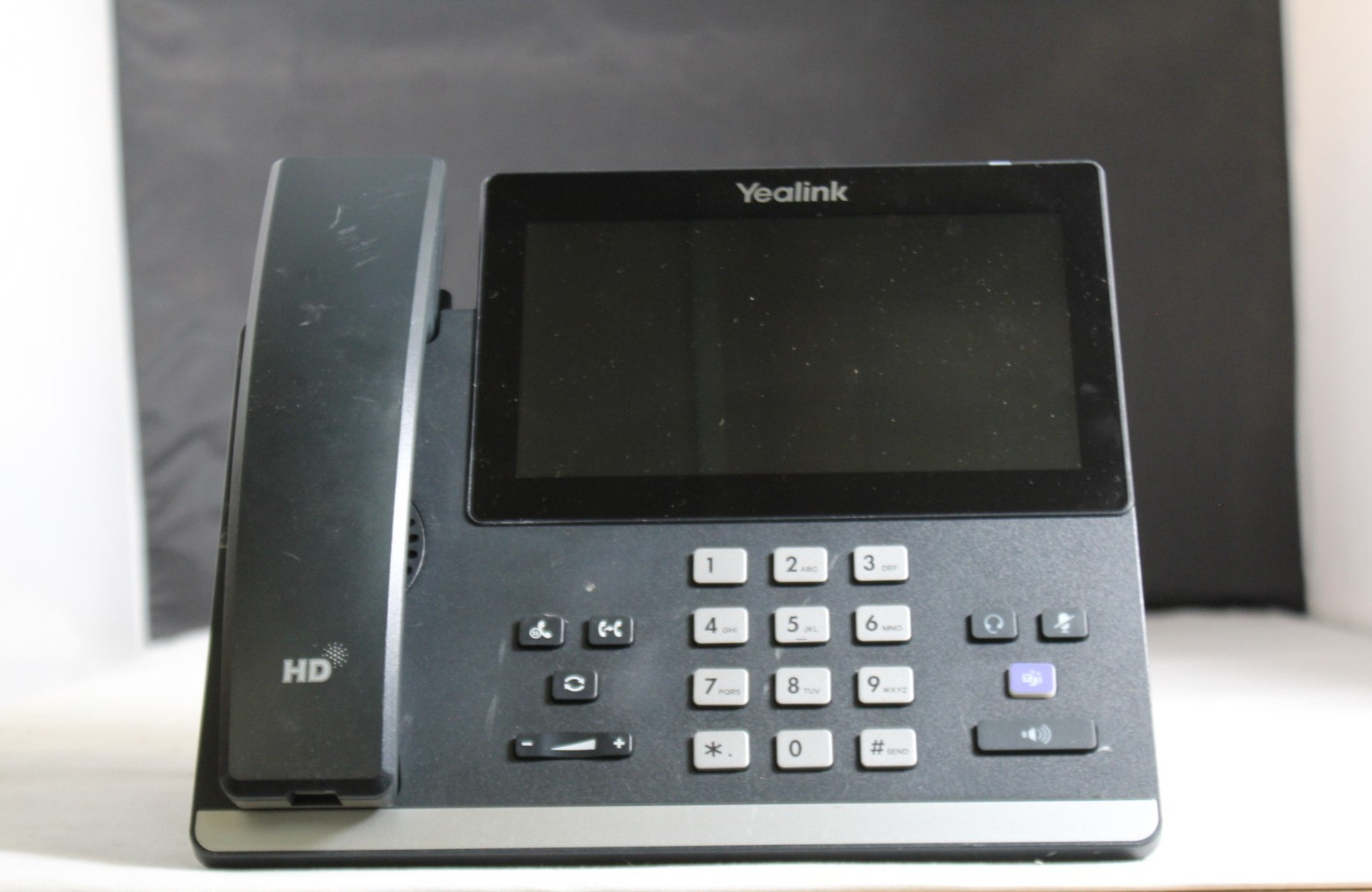 Lot of 5 Yealink MP56 IP Office Phones w/ Handsets & Stands