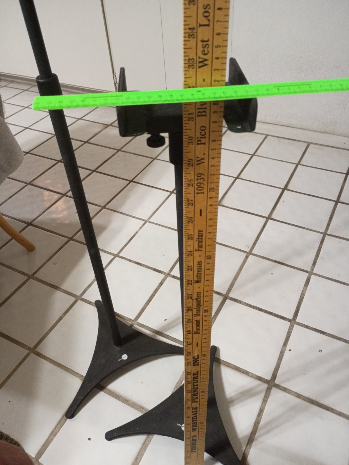 2 Omni Mount Speaker Stands