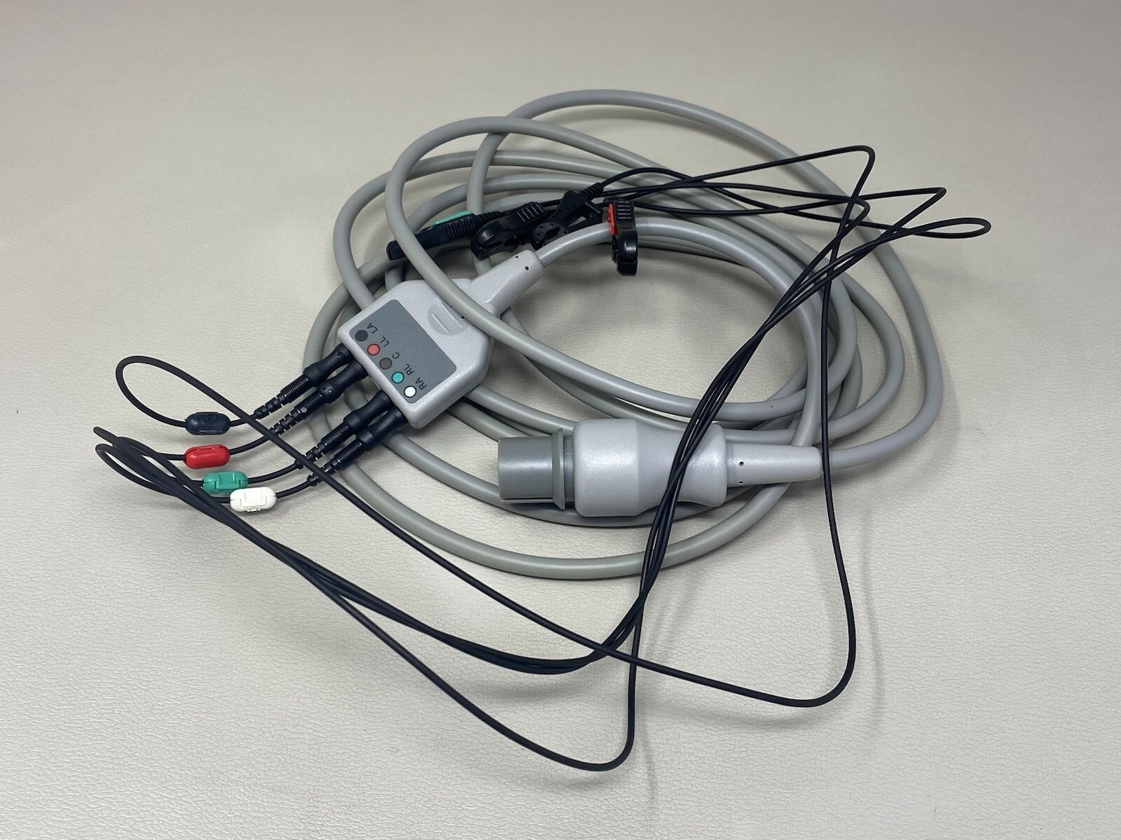 Invivo 9268 ECG Cable w/ Lead Wires, New