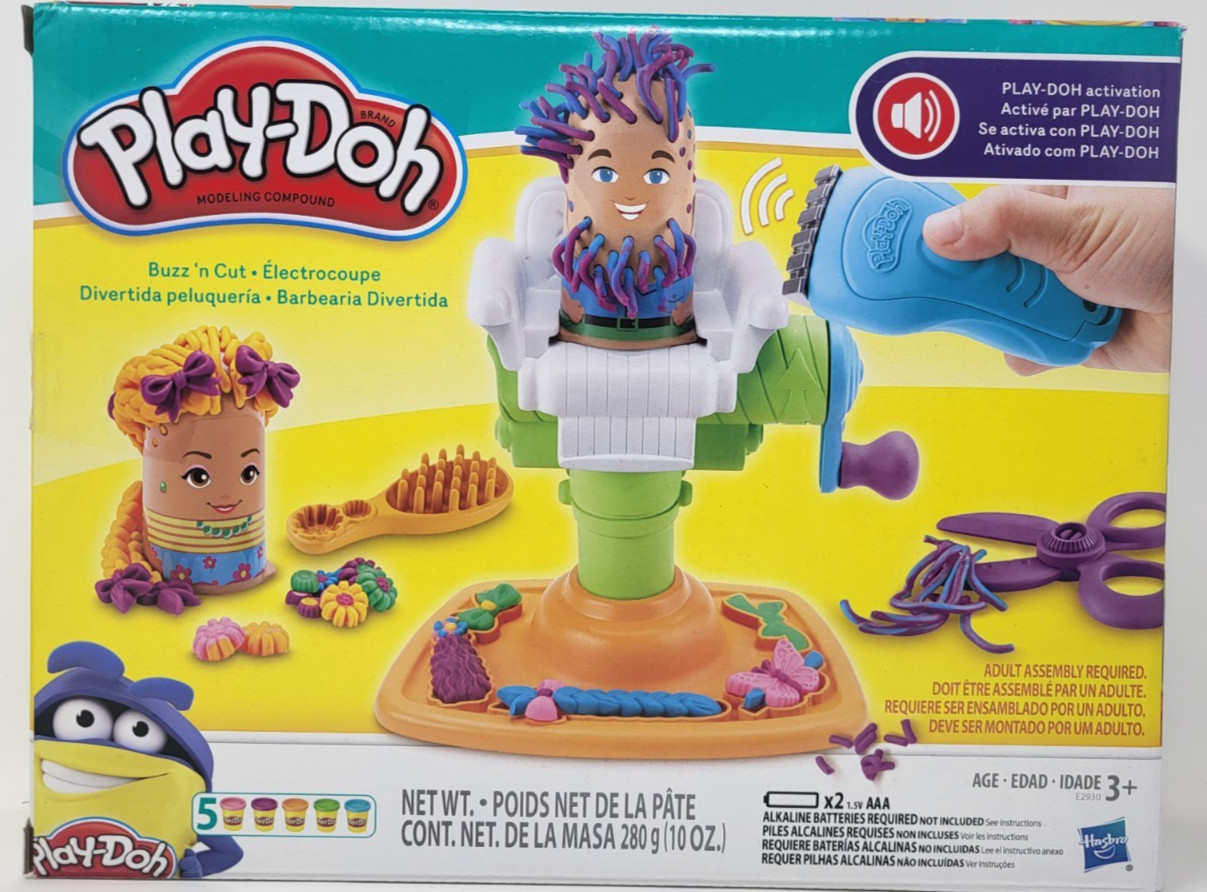 Play-Doh Buzz 'n Cut Barber/Salon (5 Play-Doh Colors Included) *Unopened*
