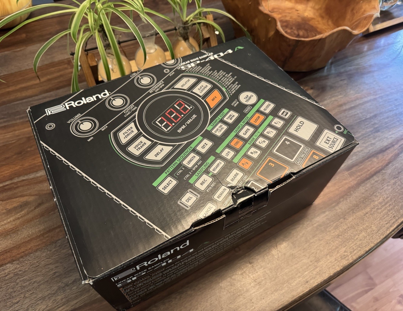 Roland SP-404A Digital Sampler w/ Effects, Pads, Pattern Sequencer
