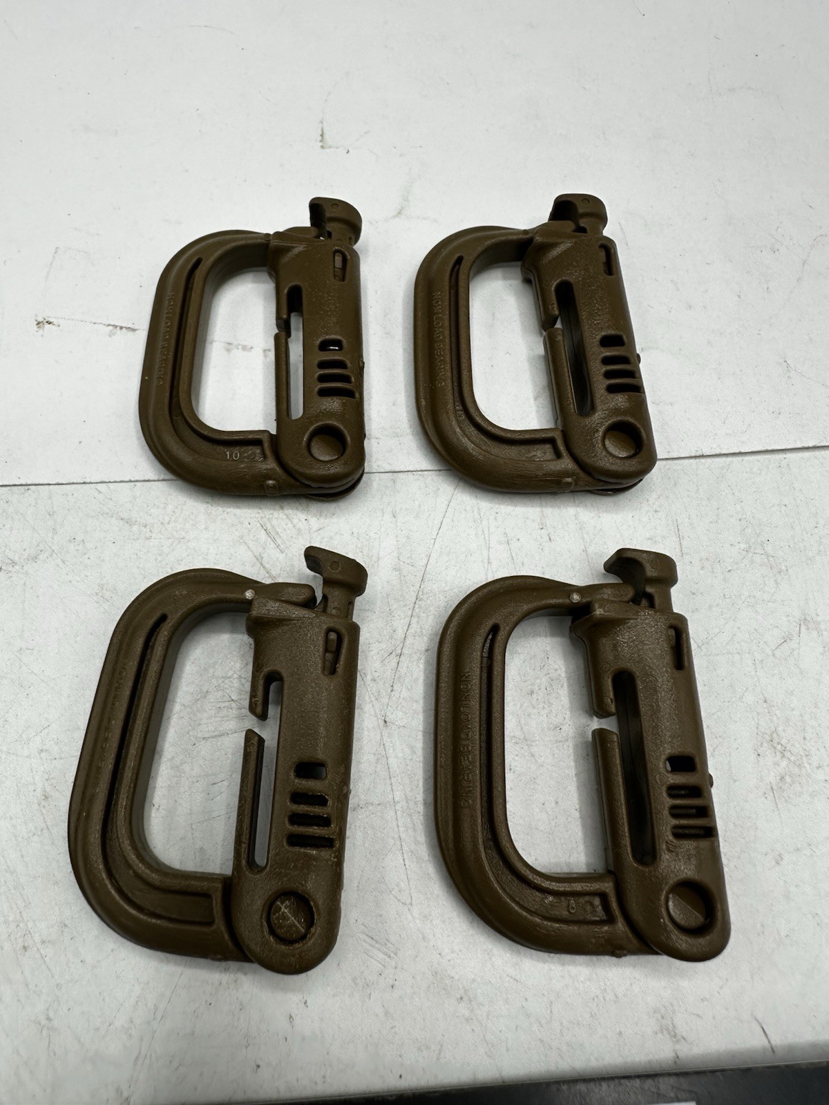 USGI ITW Nexus MOLLE Grimloc Carabiner 4 pack USA Made Grimlock Carabiner