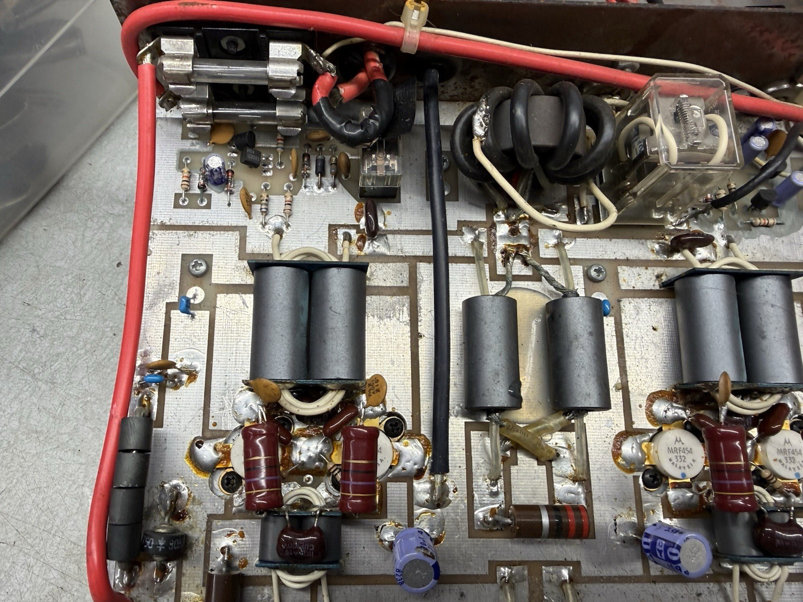 Vintage Messenger M4000 Class AB Linear Amplifier Mobile CB