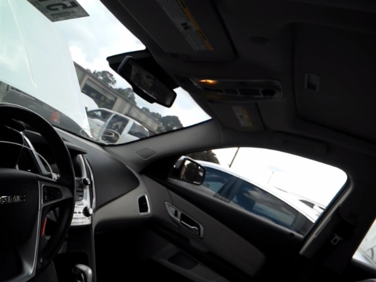 Driver Left Front Spindle/Knuckle Fits 10-17 EQUINOX 104850126