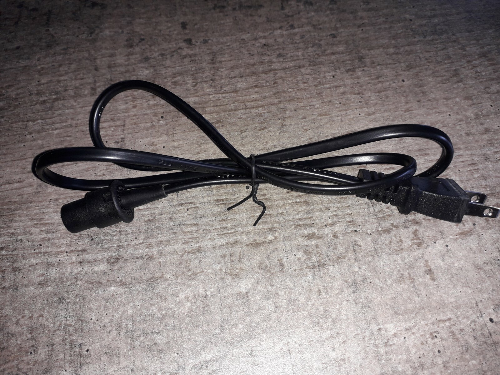 QUAD 33/303 (2 METRE) MAINS CABLE 2 PIN TO BULGIN CONNECTOR, QUALITY CABLE