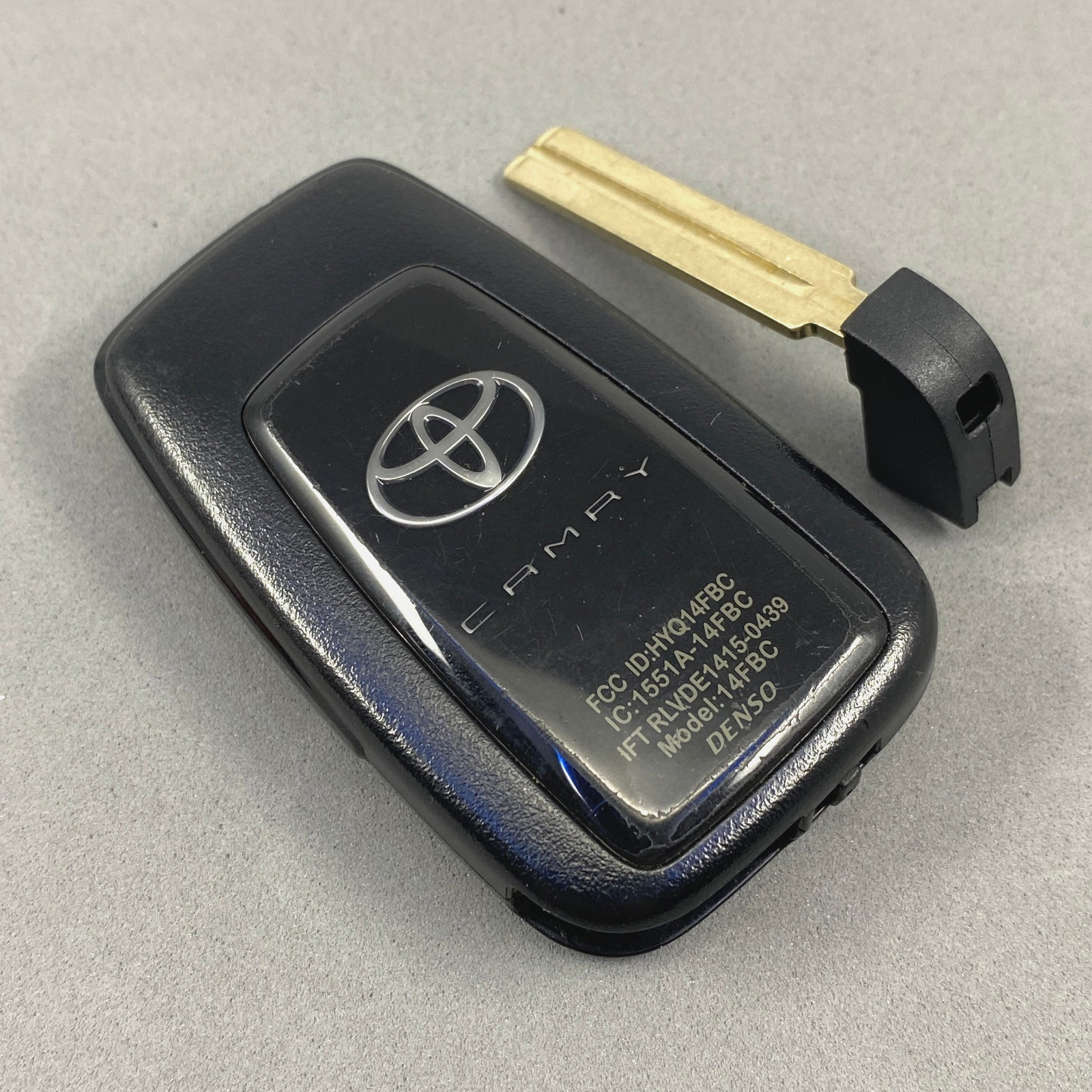 Oem Toyota Camry 2018-2024 Key Fob Smart Remote HYQ14FBC Unlocked Blank Key