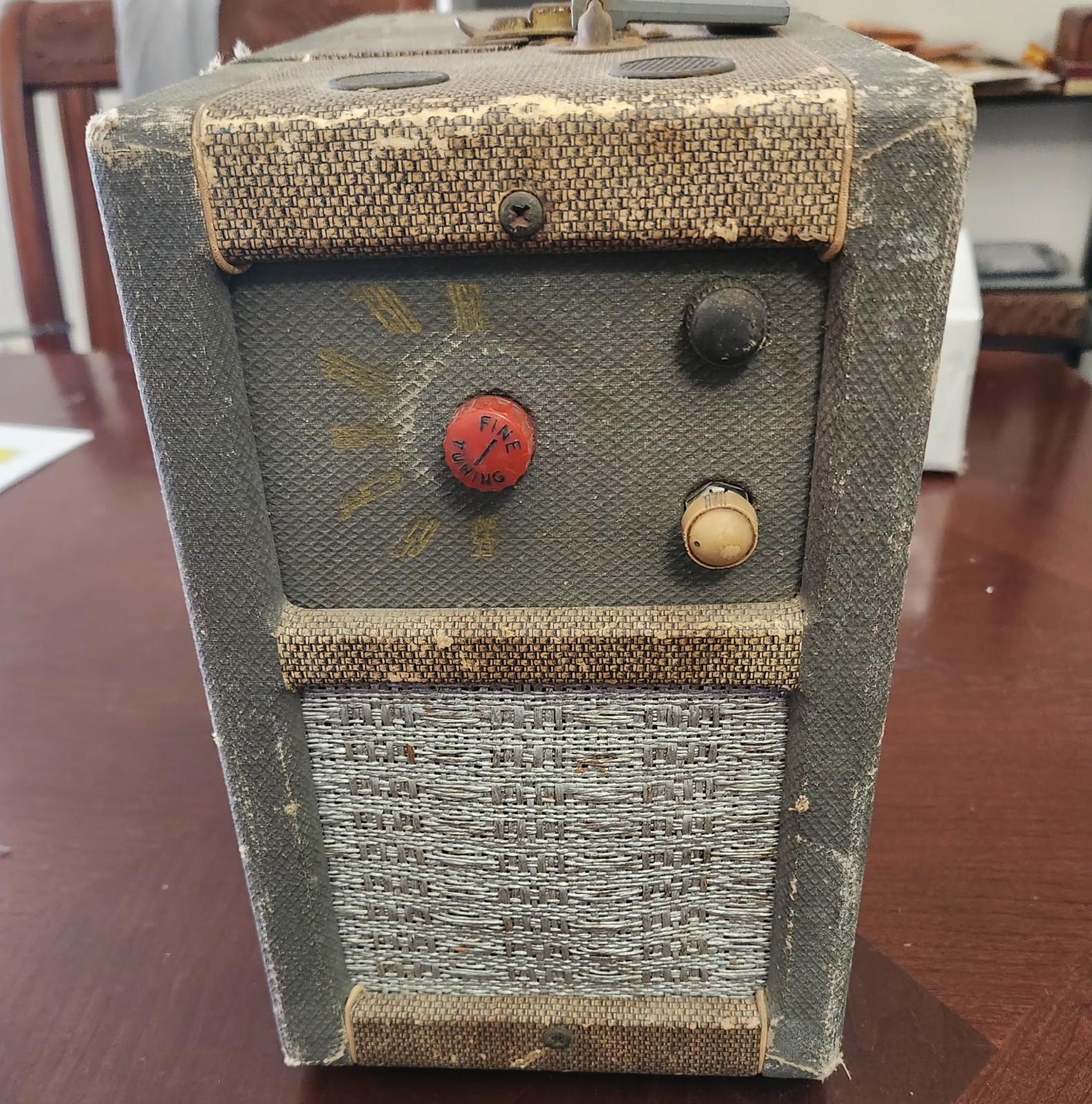 Phono-Art Antique Tubed  Radio/ Record Player