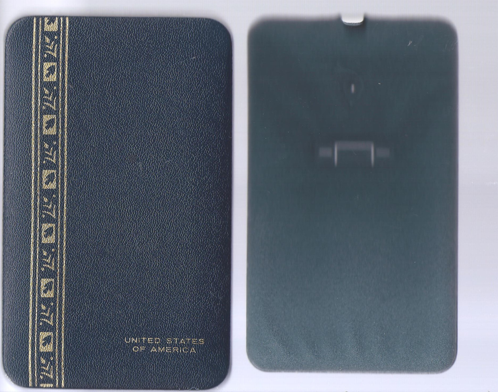 One 1 Empty full size medal case with gold trim for a US Award medal