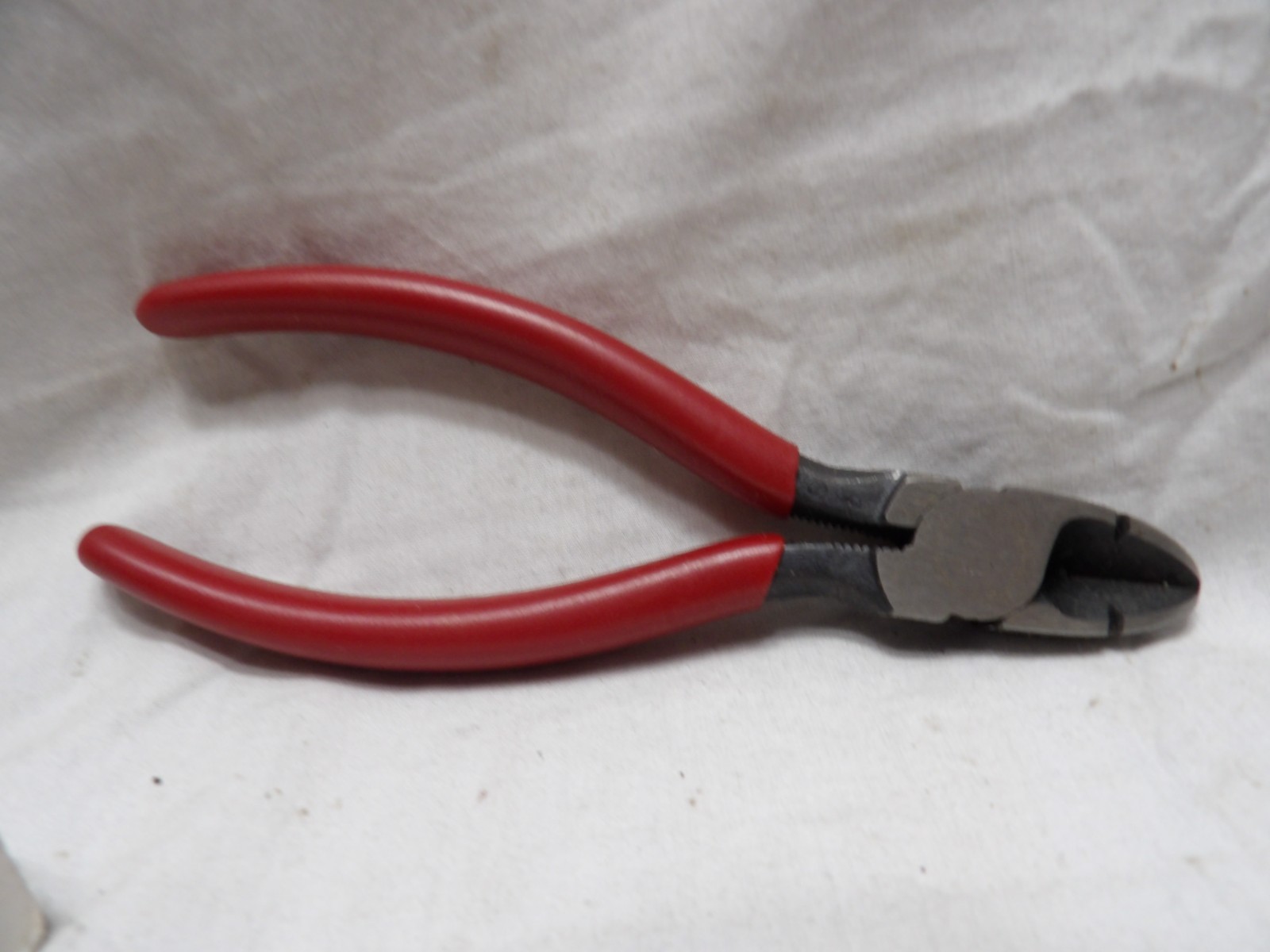 Crescent 6" Diagonal Pliers #9326D