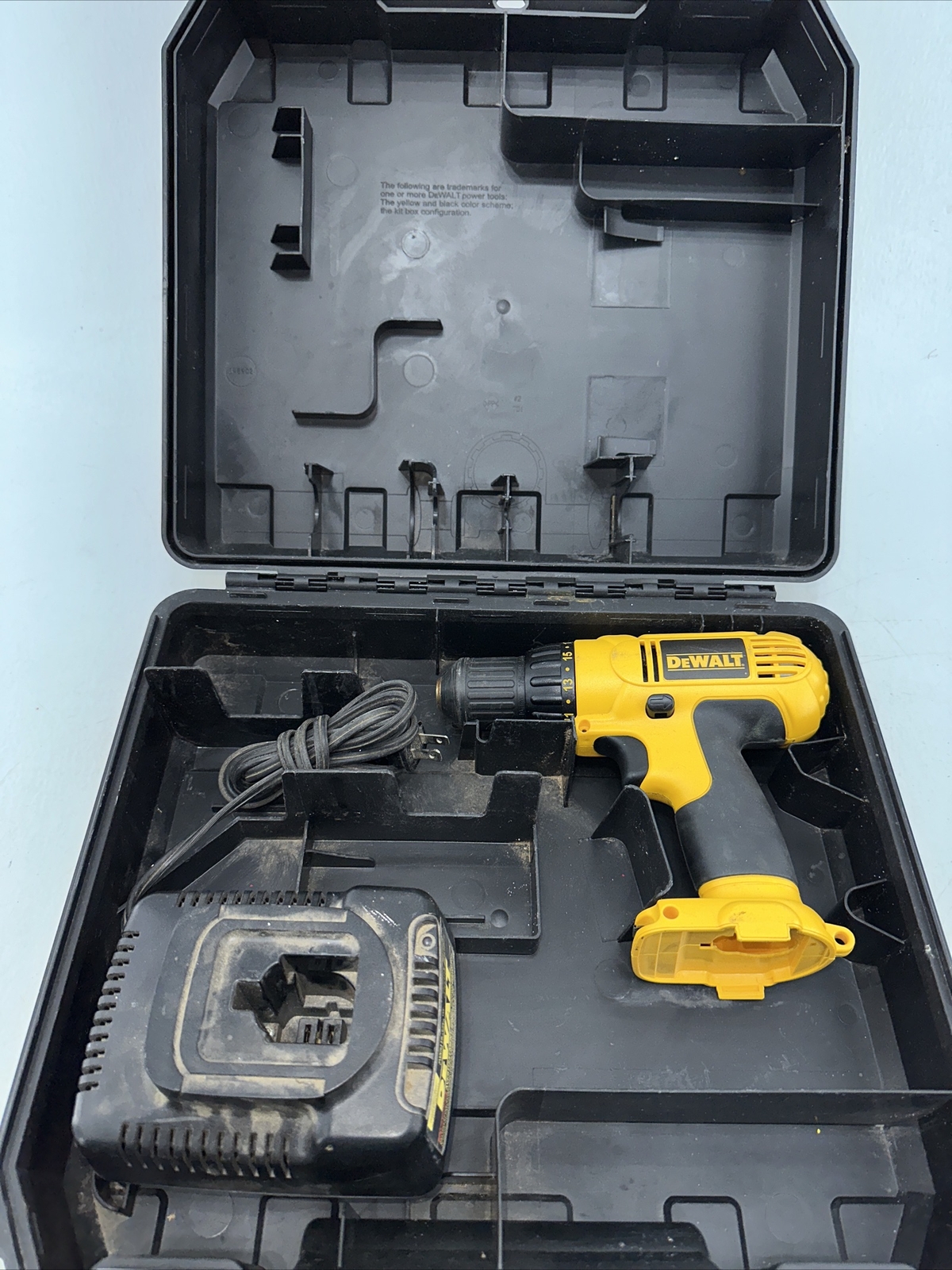 DEWALT DC727 3/8" Cordless Drill Driver 12V Tool Case Manual DW9118 Charger