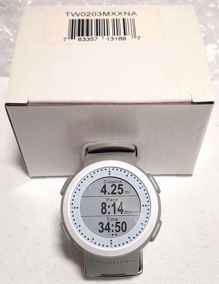 NEW Magellan Echo Smart Watch DISPLAY DUMMY Grey Gray & White Strap TW0203MXXNA