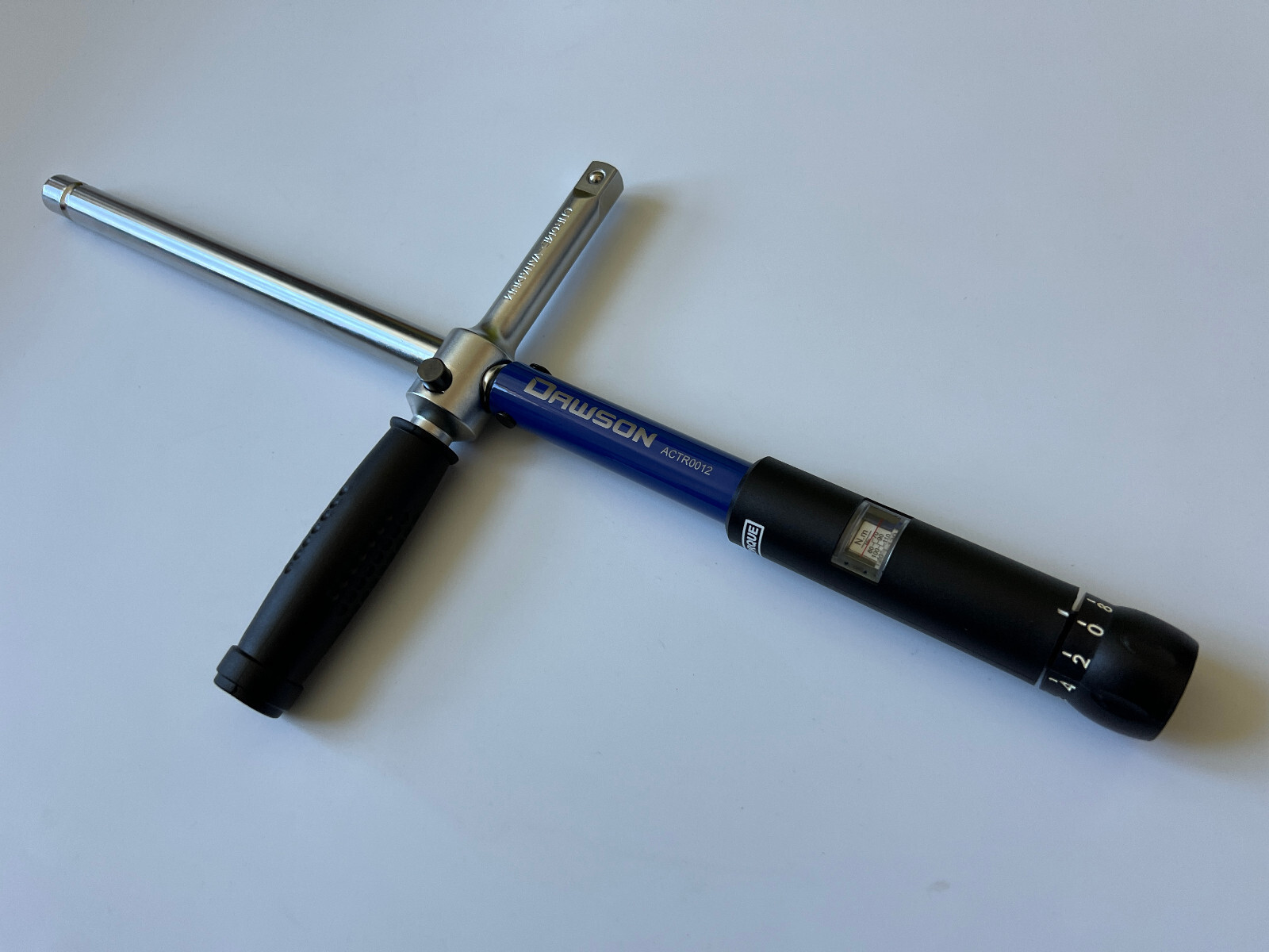 Auto Cross Torque Wrench Set with Sliding Handle; Includes 1/2" sockets & Case