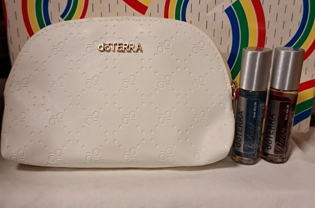 doTERRA Signature Collection  Clutch NEW SEALED UNOPENED Dream Radiant Oil Gift