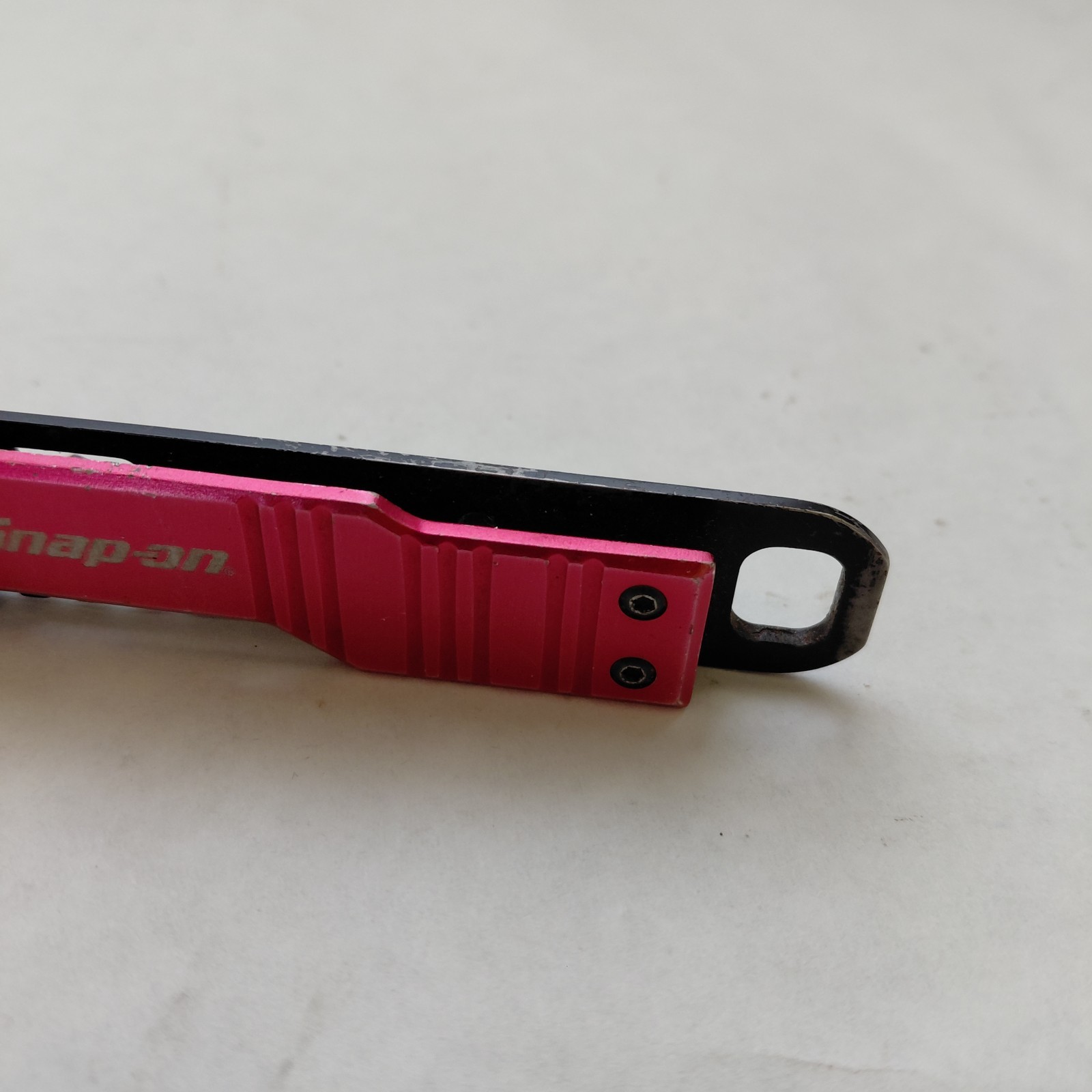 SNAP ON TOOLS Pocket Knife 5230 Tactical Frame Lock Red & Black Folding Knife 2”
