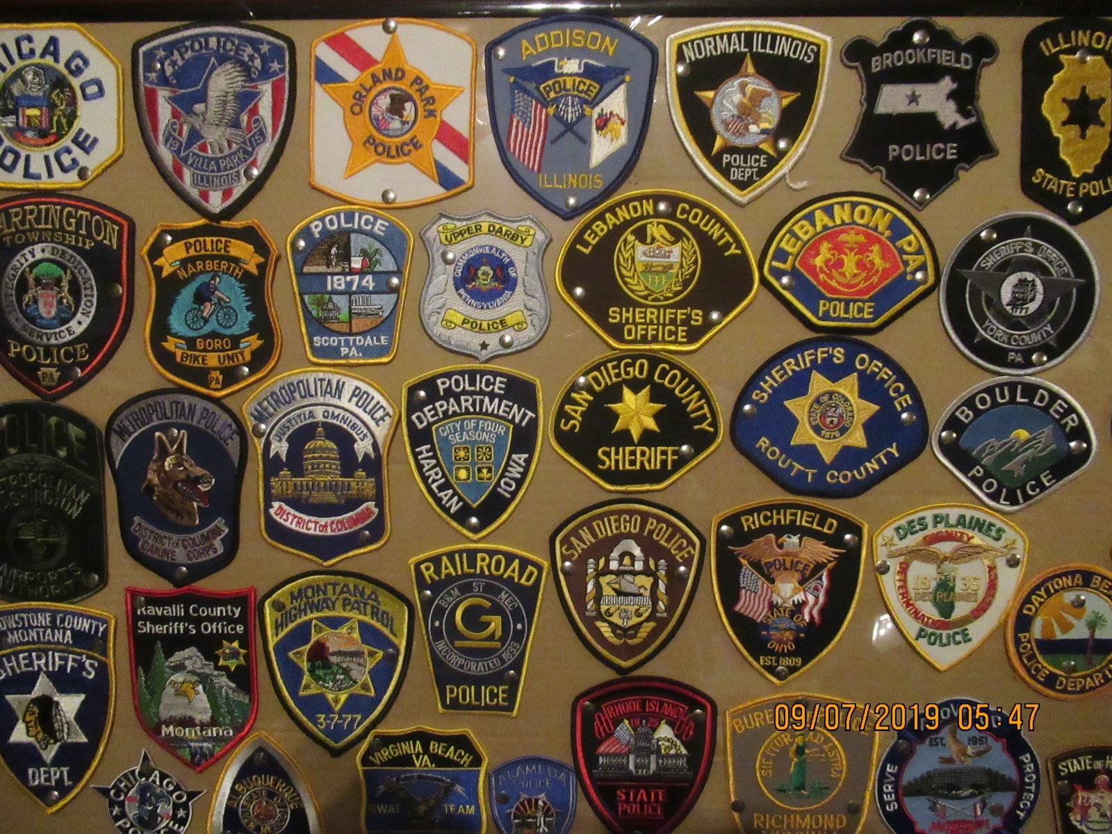 illinois/virginia/pennsylvanialos police patches for display only/ new