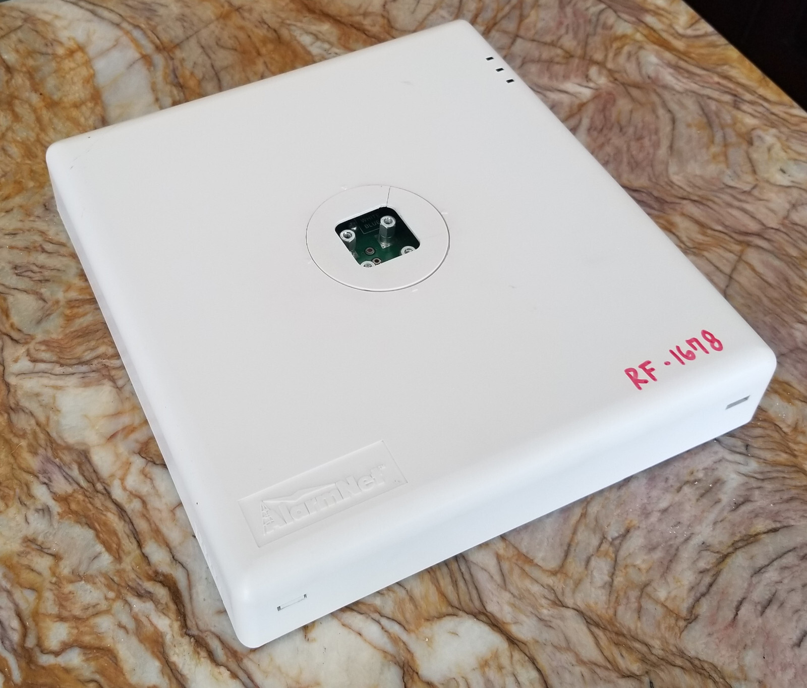 Ademco 7820 / CFS7820 Alarmnet Integrated 900 MHZ Subscriber Radio