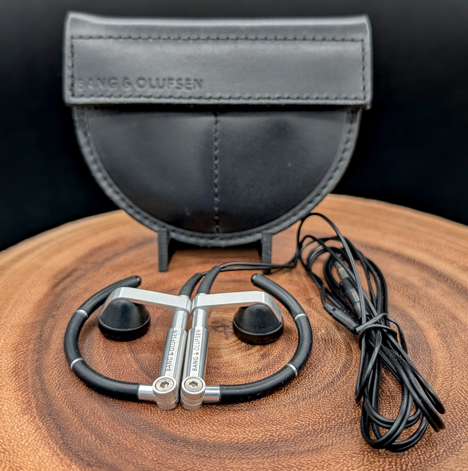 Bang and Olufsen B&O Beoplay A8 Wired 3.5mm Aluminum Earphones Headphones TESTED