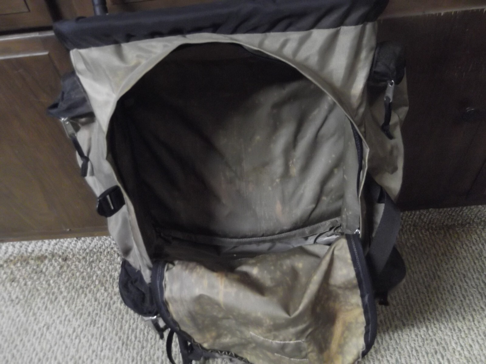 VTG HIGH ADVENTURE LT GREEN CANVAS EXTERNAL ALUMINUM FRAME HIKING BACKPACK