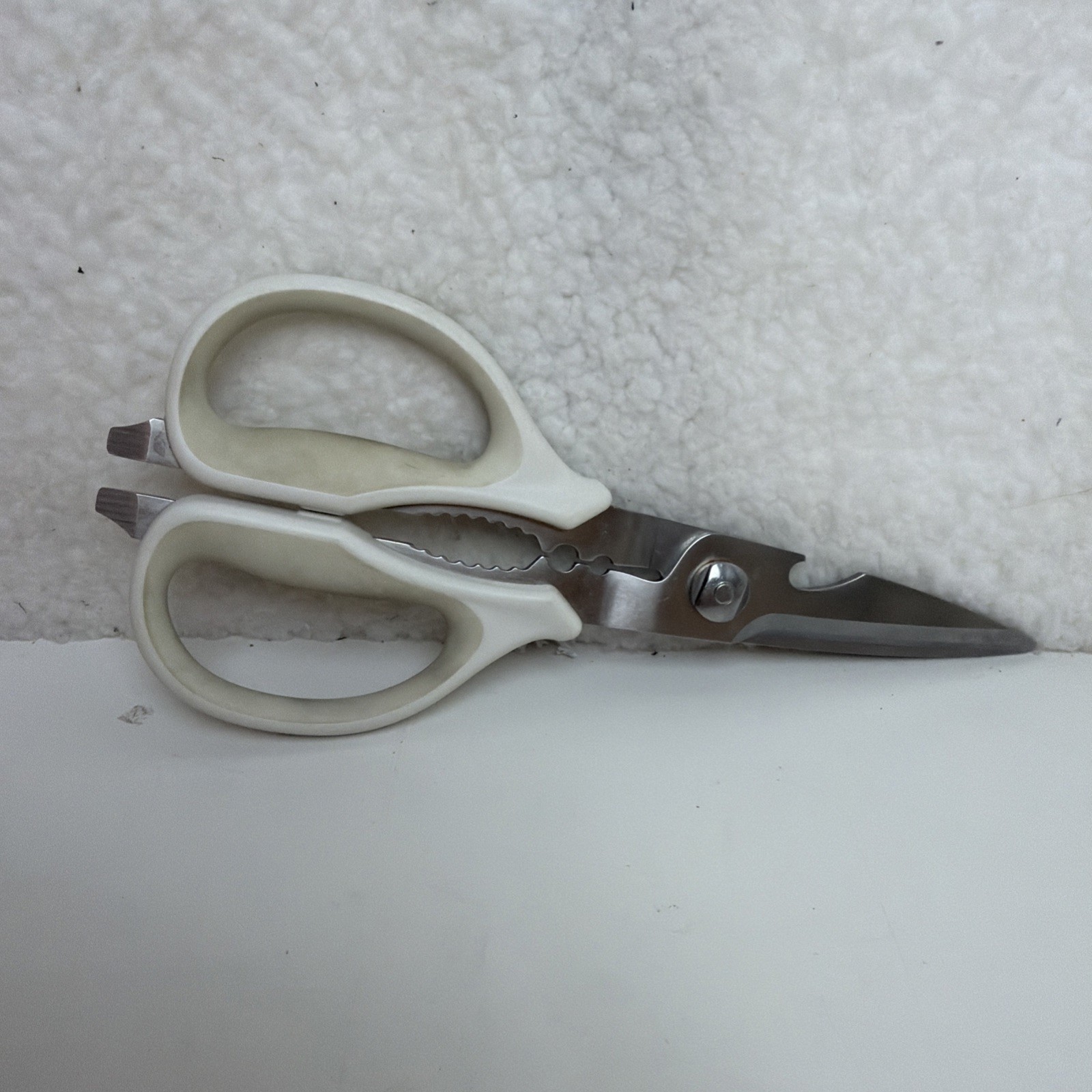Cangshan Kitchen Shears (1022506) - White Handle EXCELLENT COND.